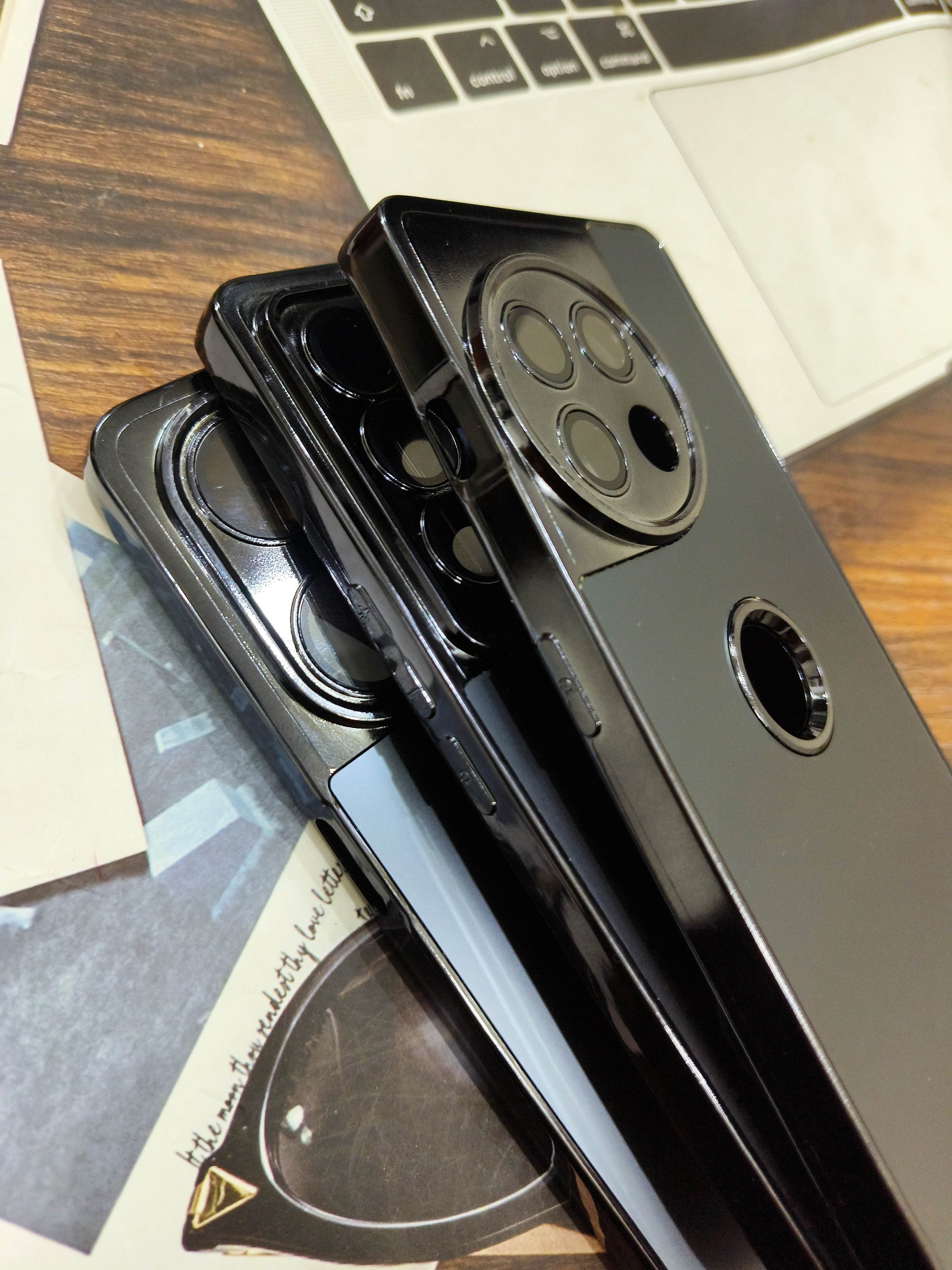 Vivo V27 Pro Premium Silicone Scratch Proof Case Cover - Matte Black - Guleel