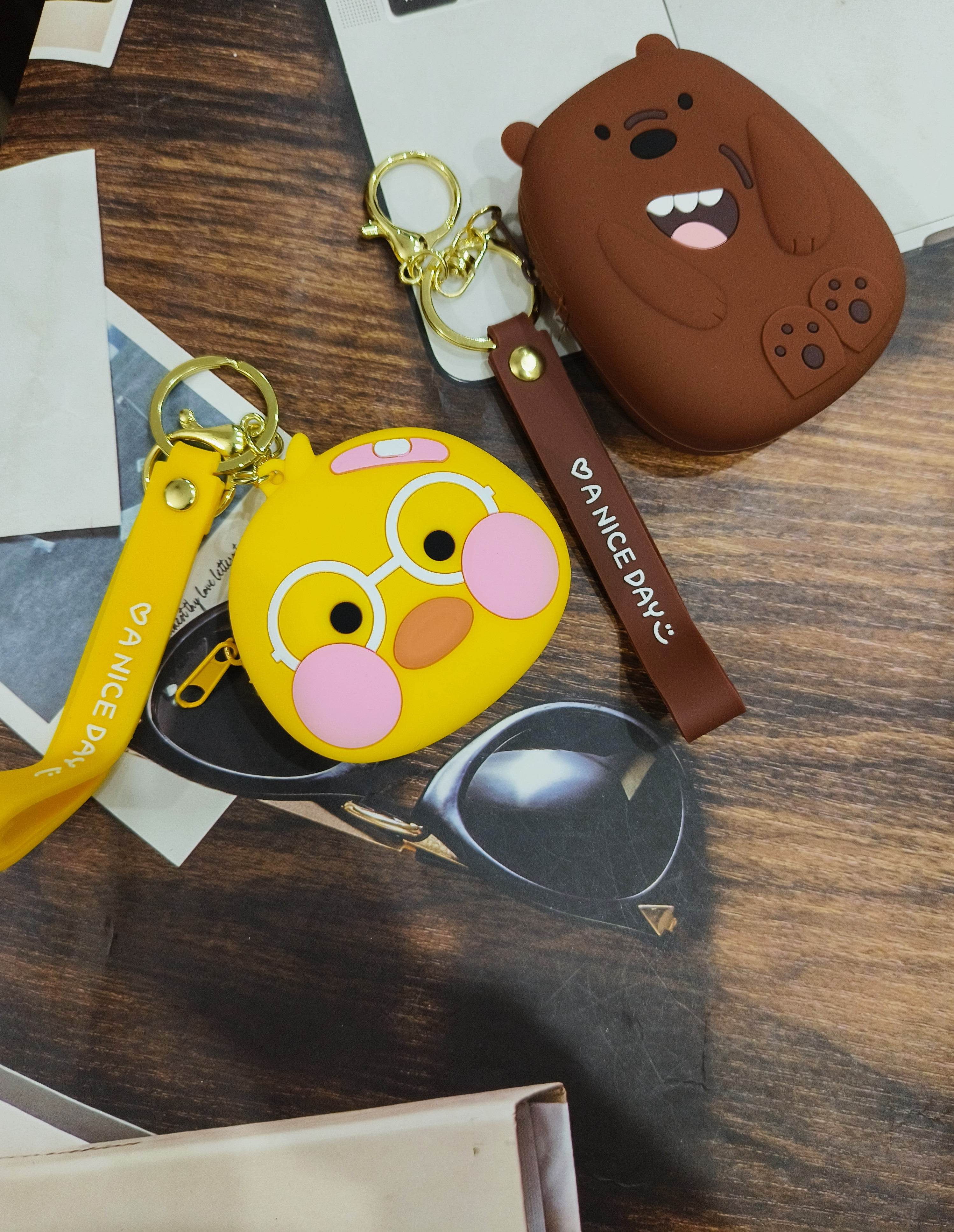 Universal Cartoon Accessories Silicone Organizer Case Cover for Portable Charger, Cables, Earphone, Cord, SD Card - Yellow Cutie - Guleel