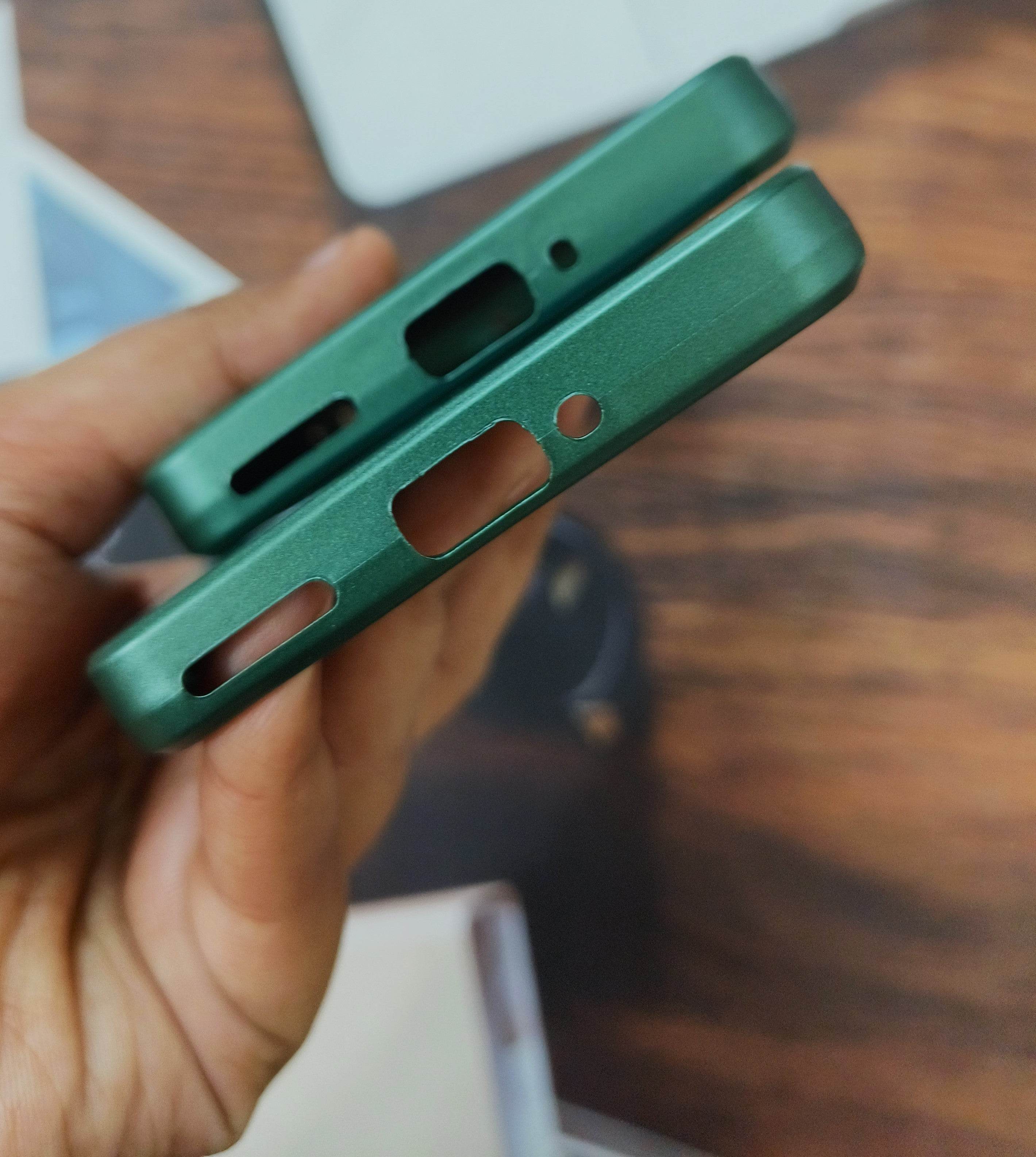 OnePlus 11 5G Premium Magsafe Scratch Proof Matte Finish Case – Dark Green - Guleel