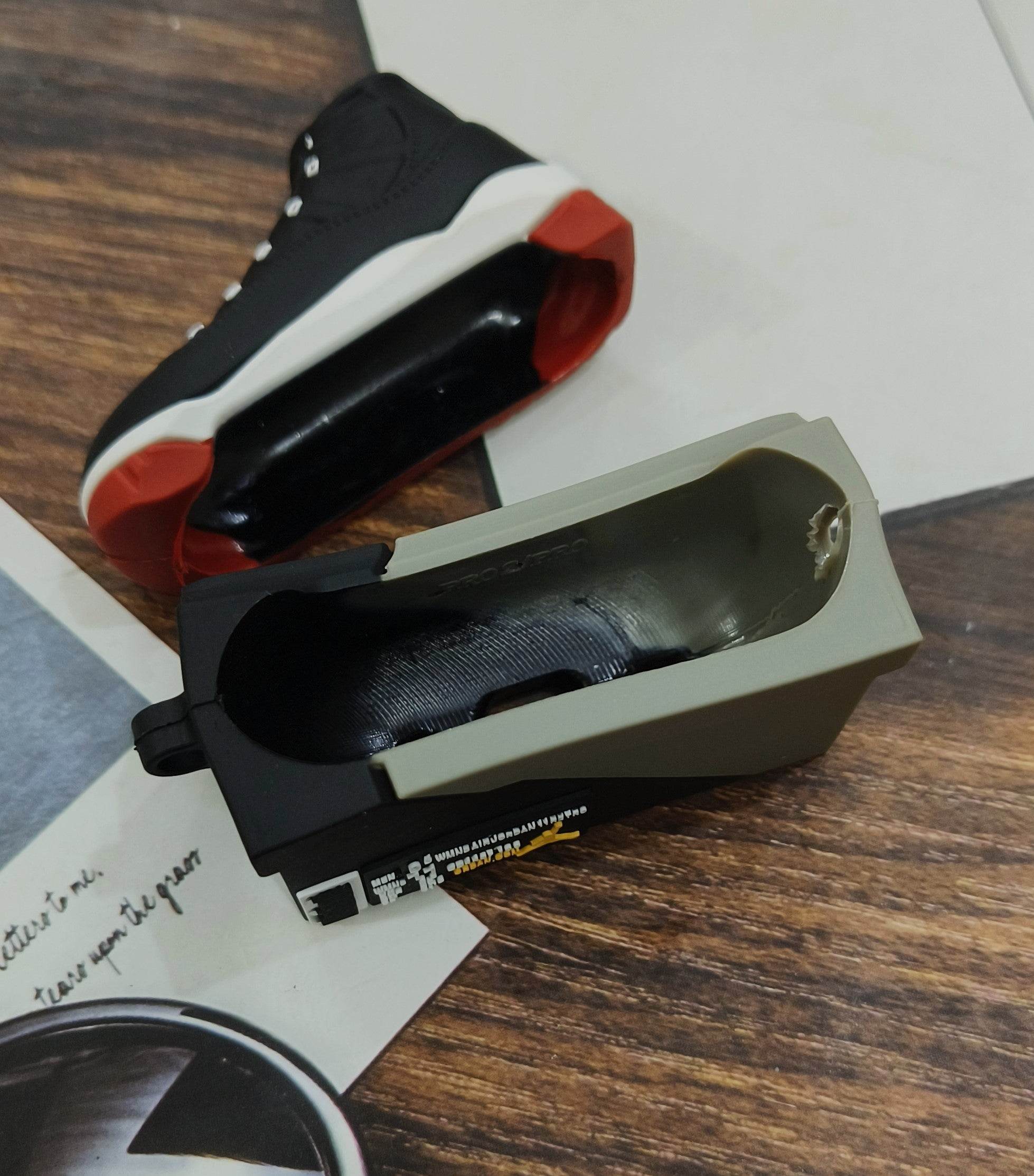 Airpods Pro 2 Sneaker Style Shoe Box Case Cover - Multicolor - Guleel