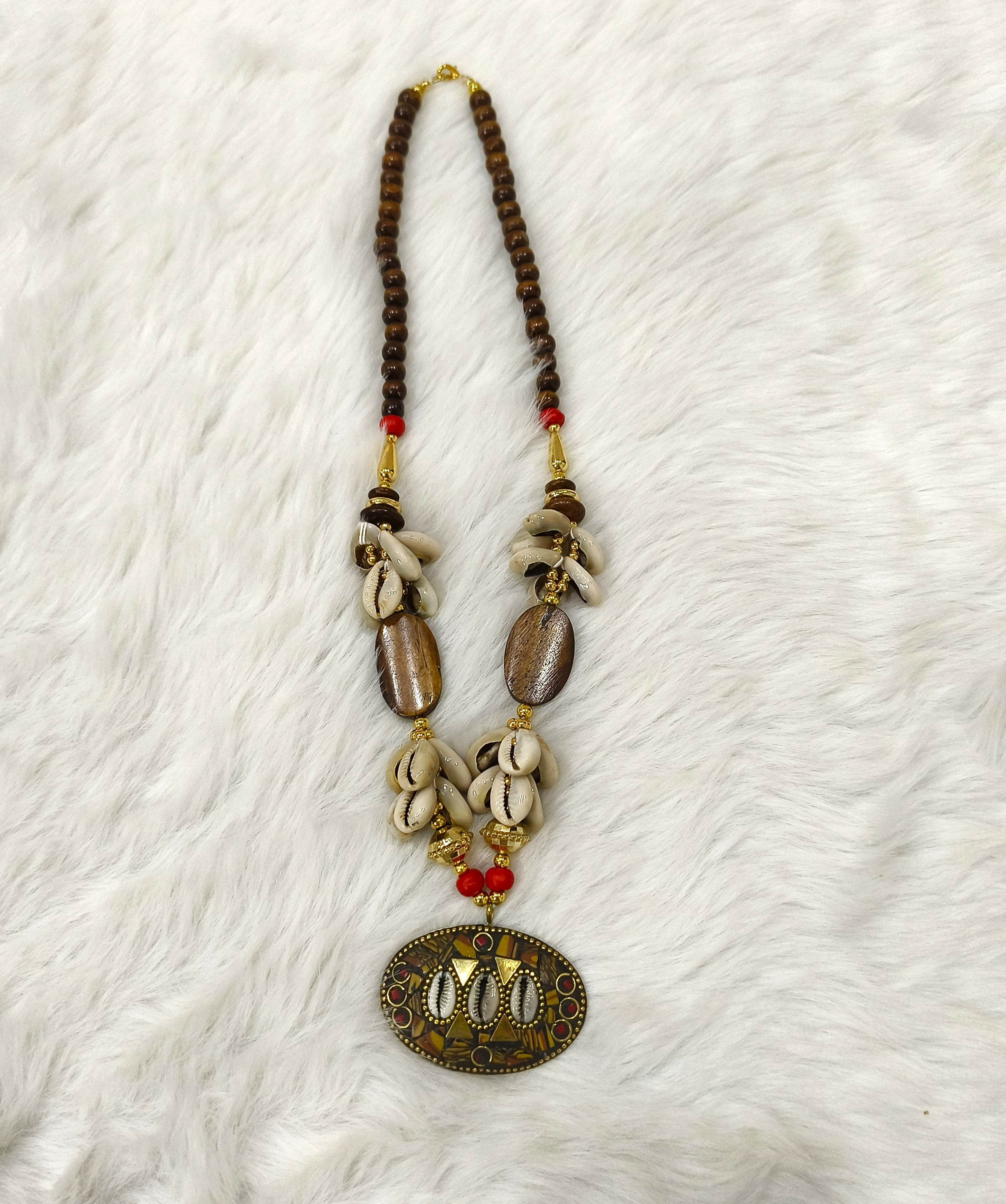 Shell Women Brown Jewellery Necklace for Women and Girls - Multicolor - Guleel