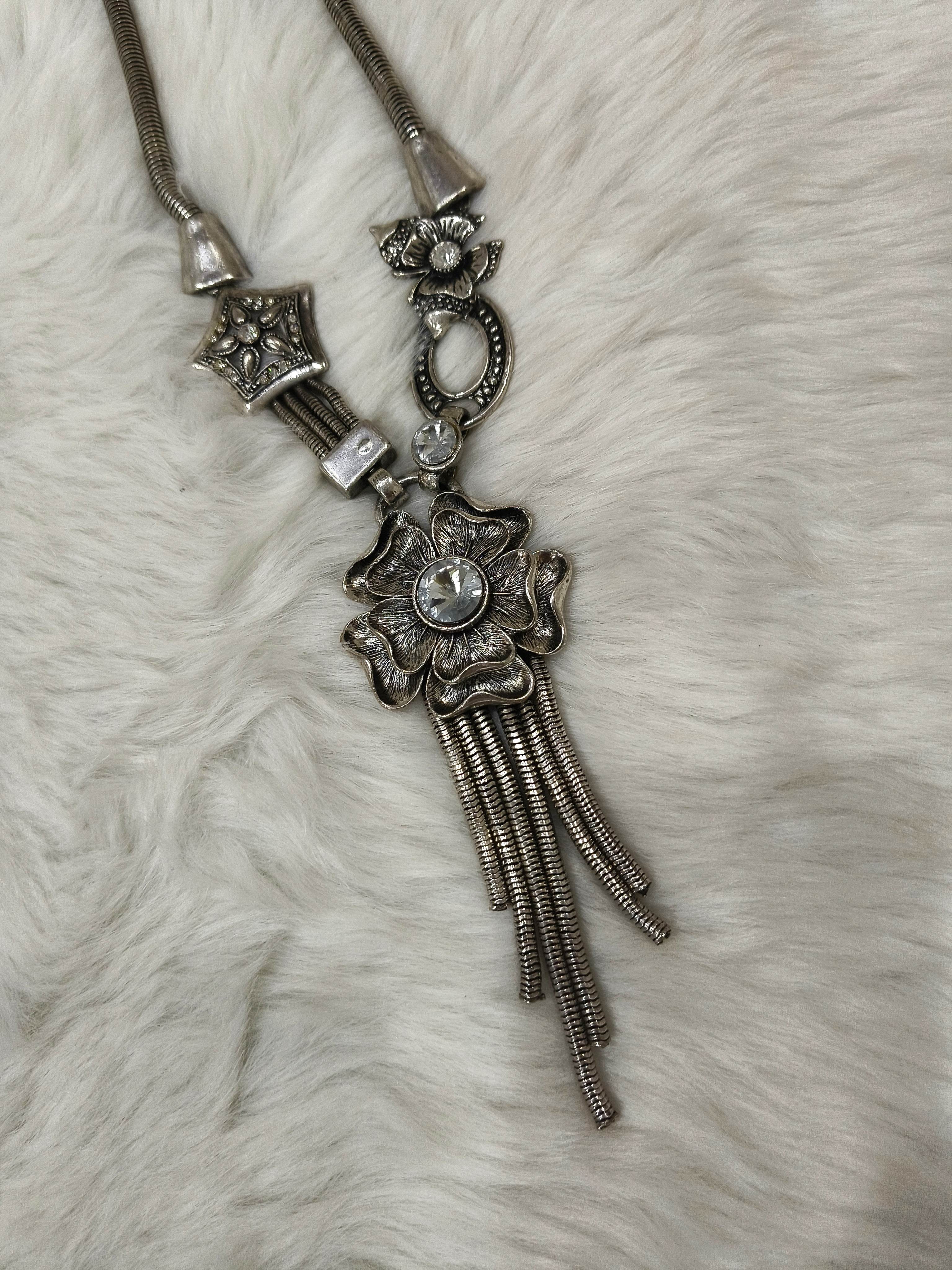 Oxidized Silver Jewellery Necklace for Women and Girls - Guleel