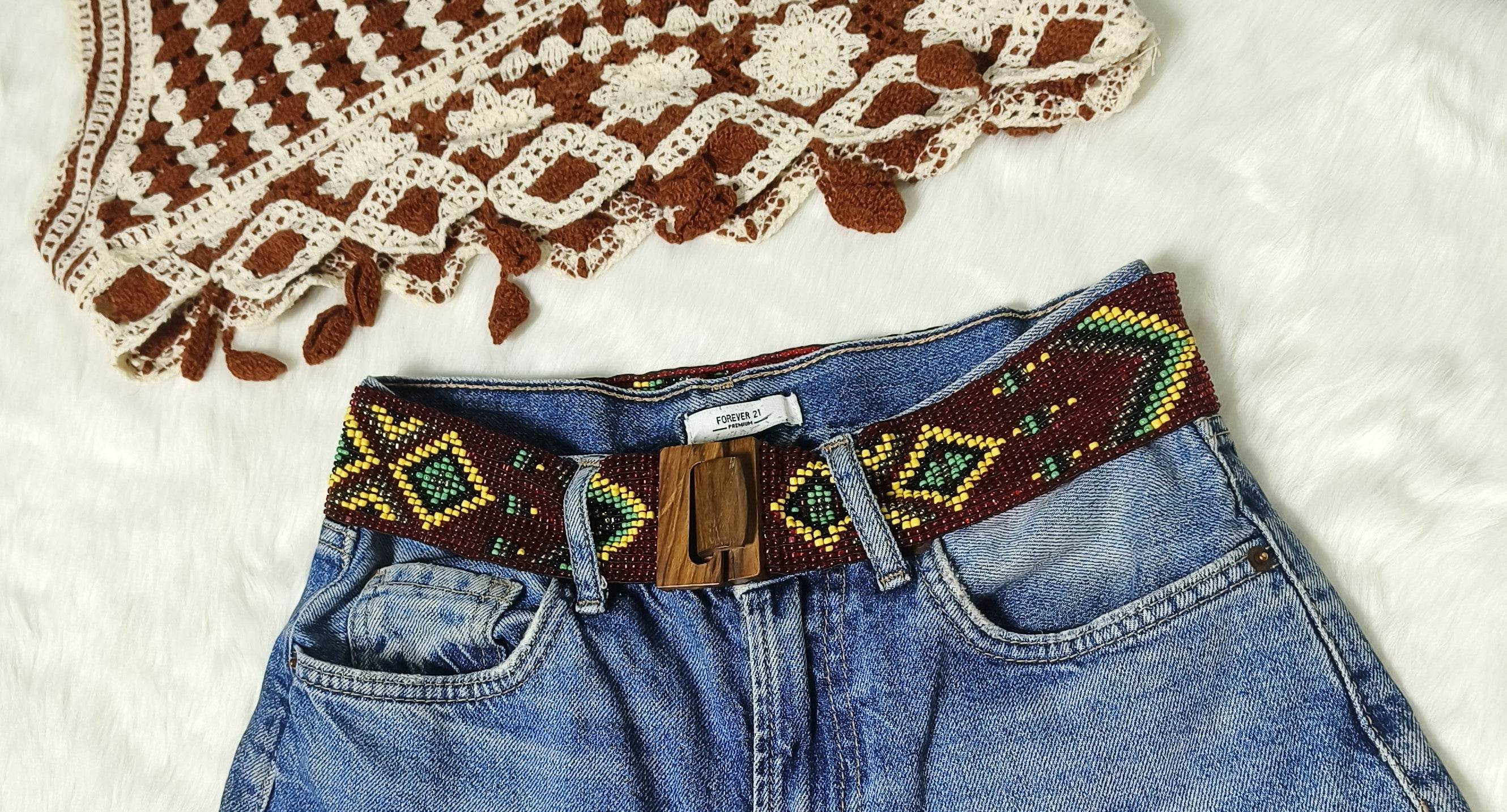Handmade Stretchable Seed Beaded Belt with Wood Buckle Clasp - Maroon - Guleel