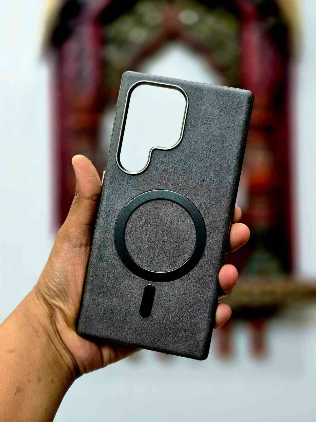 Premium Leather Finish Magsafe Case - Titanium Grey - Guleel