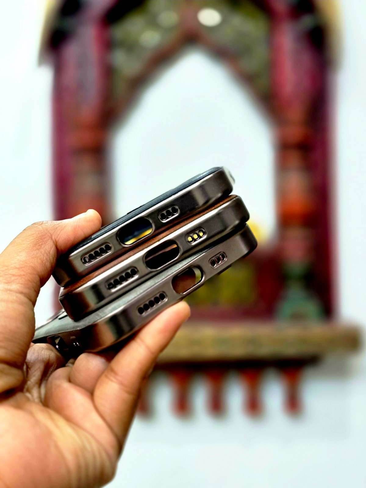 iPhone 16 Plus Leather Finish Magsafe Case - Black - Guleel