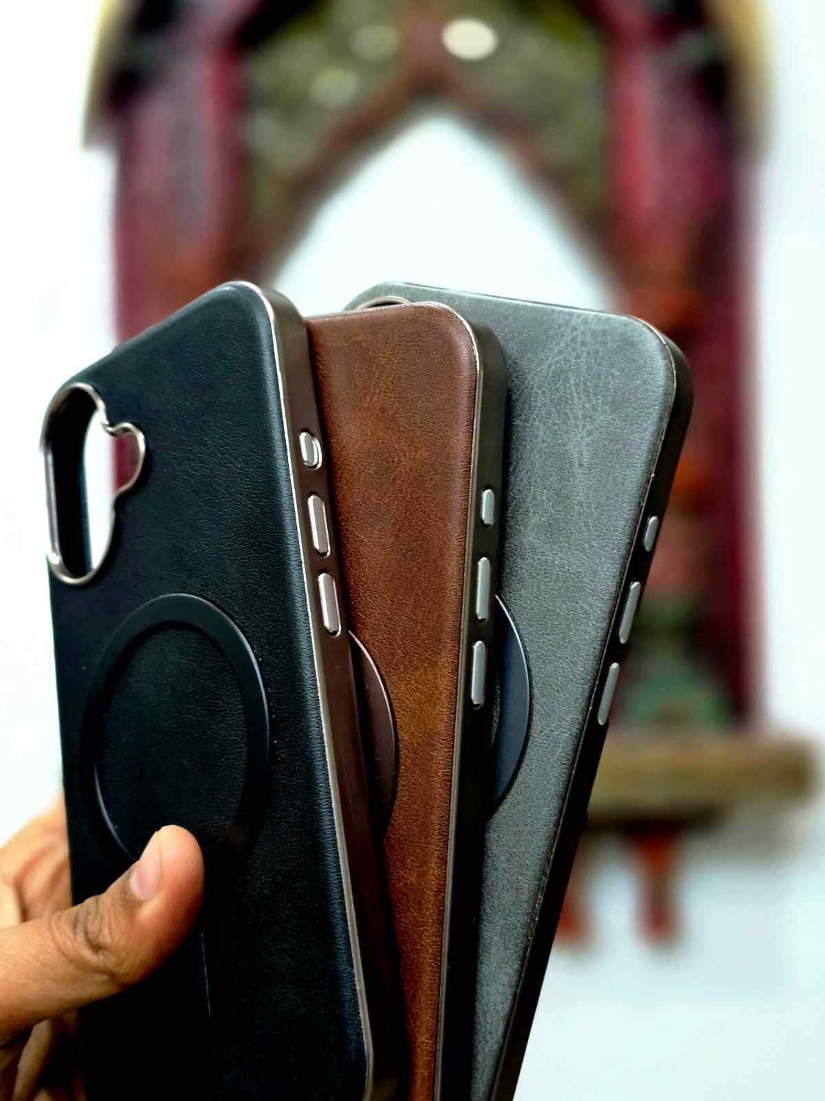 iPhone 16 Plus Leather Finish Magsafe Case - Black - Guleel