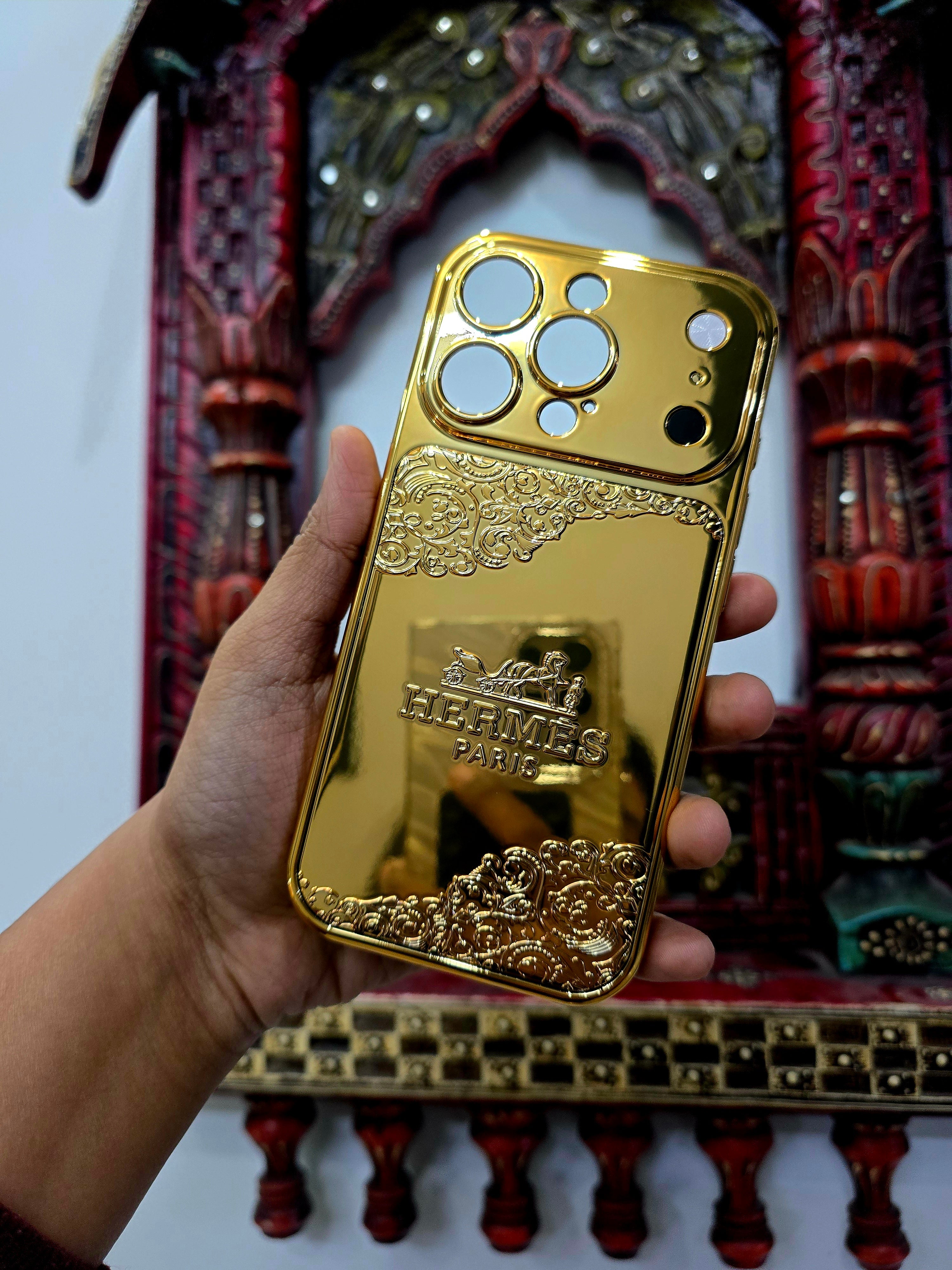 Convert your Phones to iPhone 17 Pro & iPhone 17 Pro Max - Gold Plated