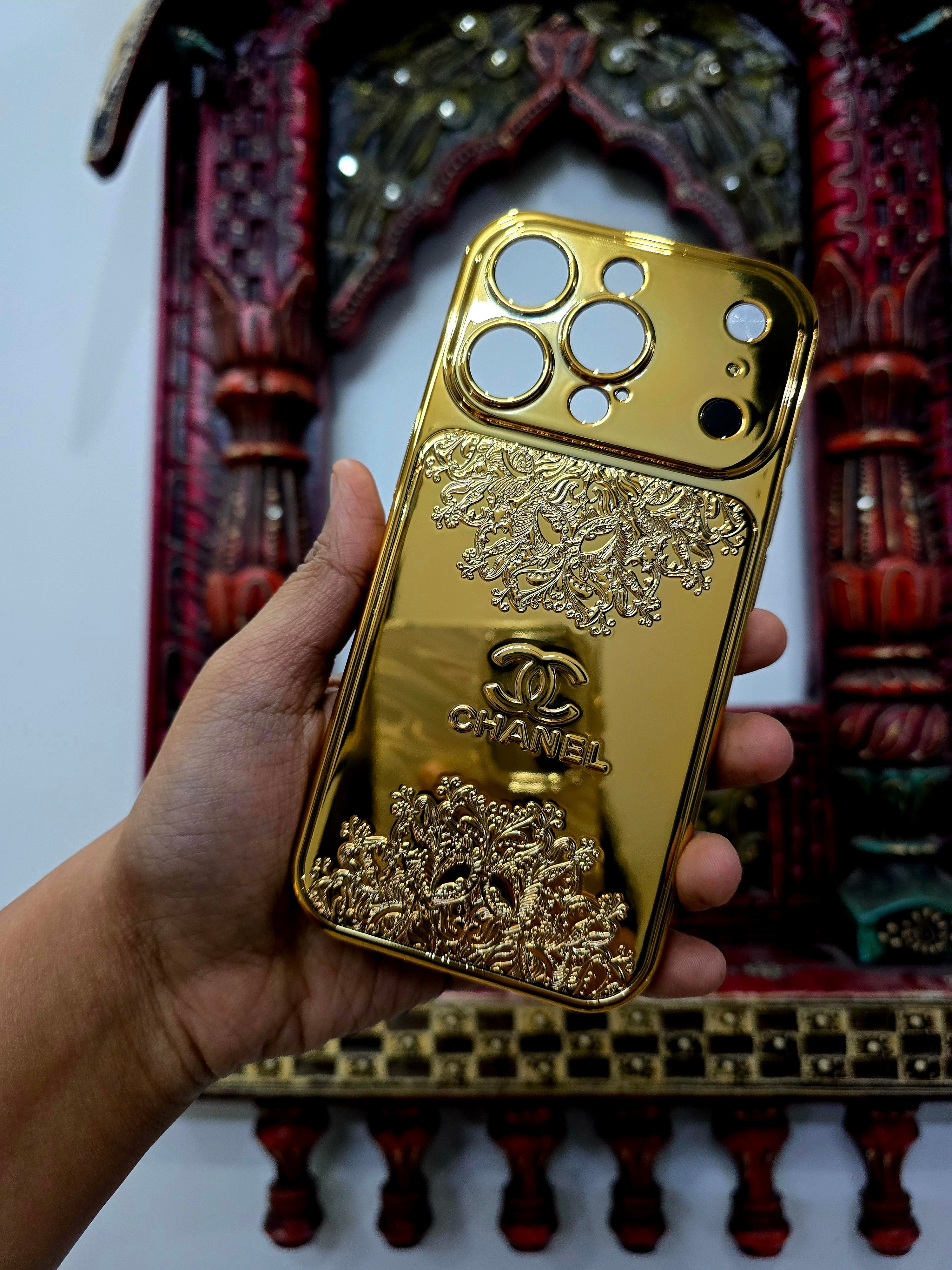 Convert your Phones to iPhone 17 Pro & iPhone 17 Pro Max - Gold Plated