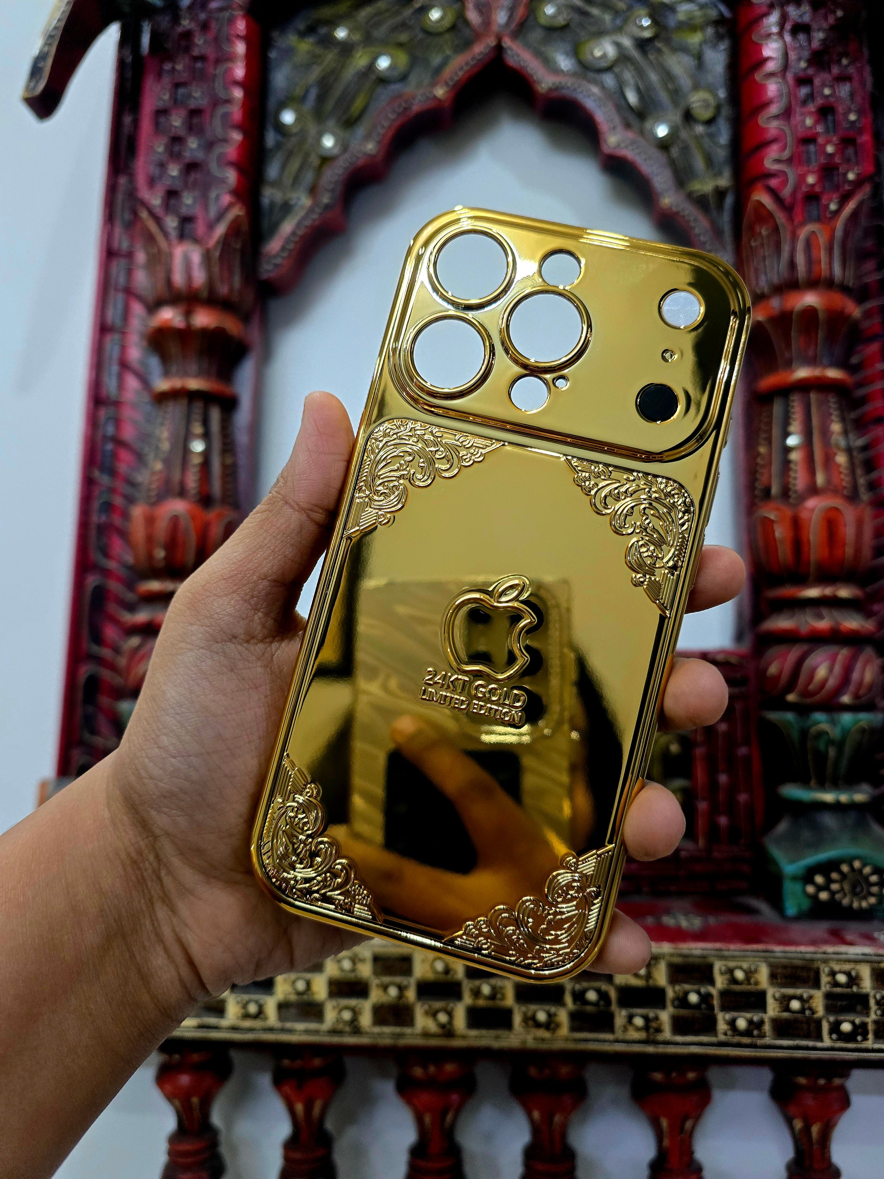 Convert your Phones to iPhone 17 Pro & iPhone 17 Pro Max - Gold Plated