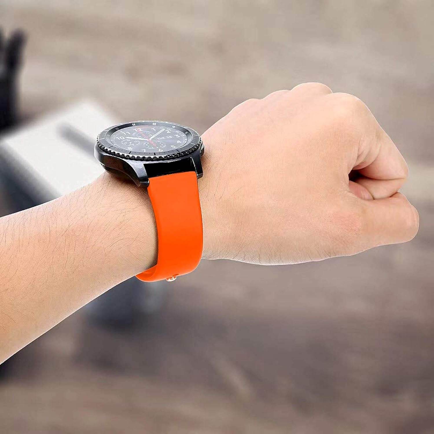 Silicon Sports Band Compatible With Apple Watch Straps Series SE | 8 | 7 | 6 | 5 | 4 | 3 | 2 | 1 - Guleel