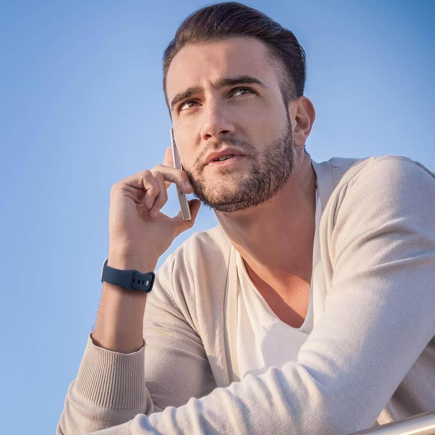 Silicon Sports Band Compatible With Apple Watch Straps Series SE | 8 | 7 | 6 | 5 | 4 | 3 | 2 | 1 - Guleel