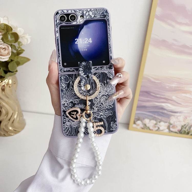 Premium Leather Finish with Pearls Chain Case - Guleel