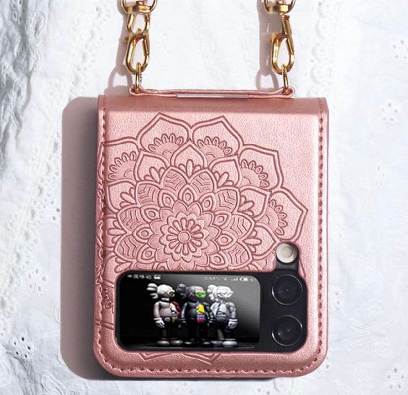 Samsung Galaxy Z Flip 5 Premium Flowers Engraving Scratch Resistant Case - Pink - Guleel