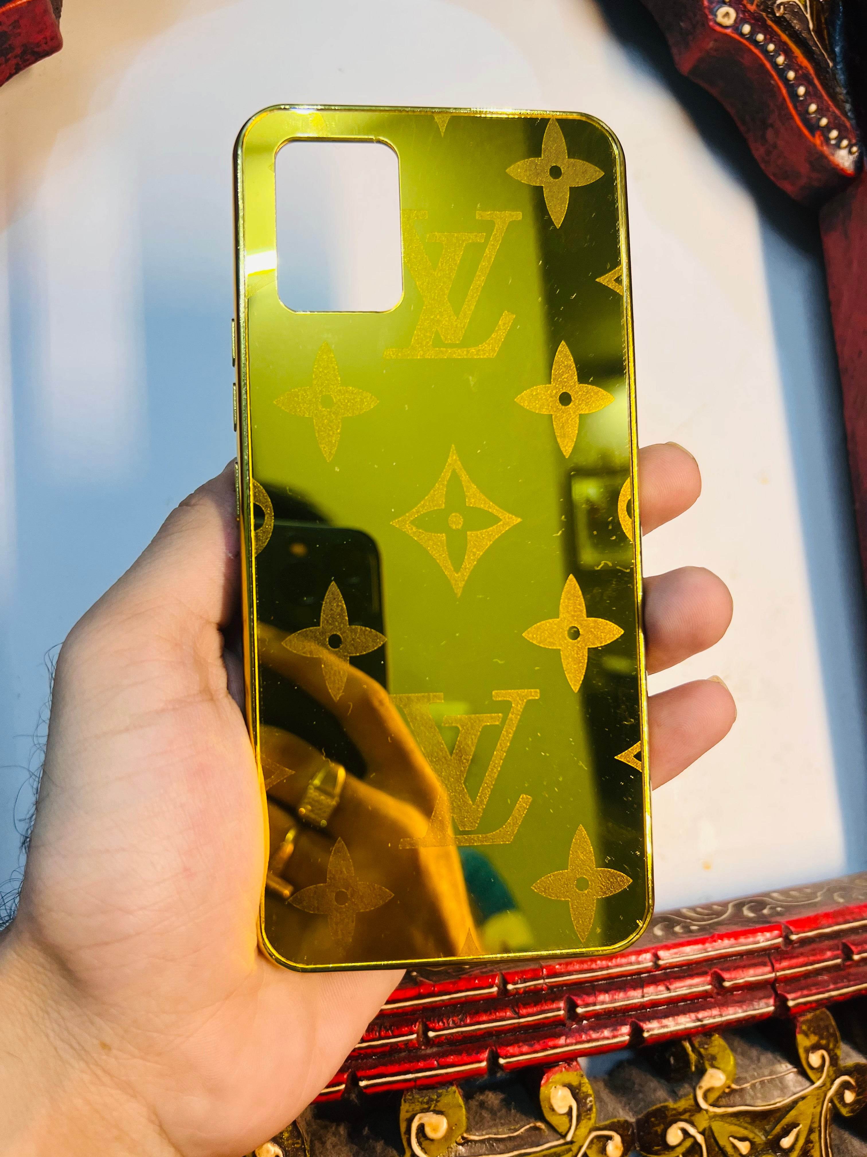 Vivo V20 Premium Gold Plated Mirror Finish Case Cover - Plain LV - Guleel
