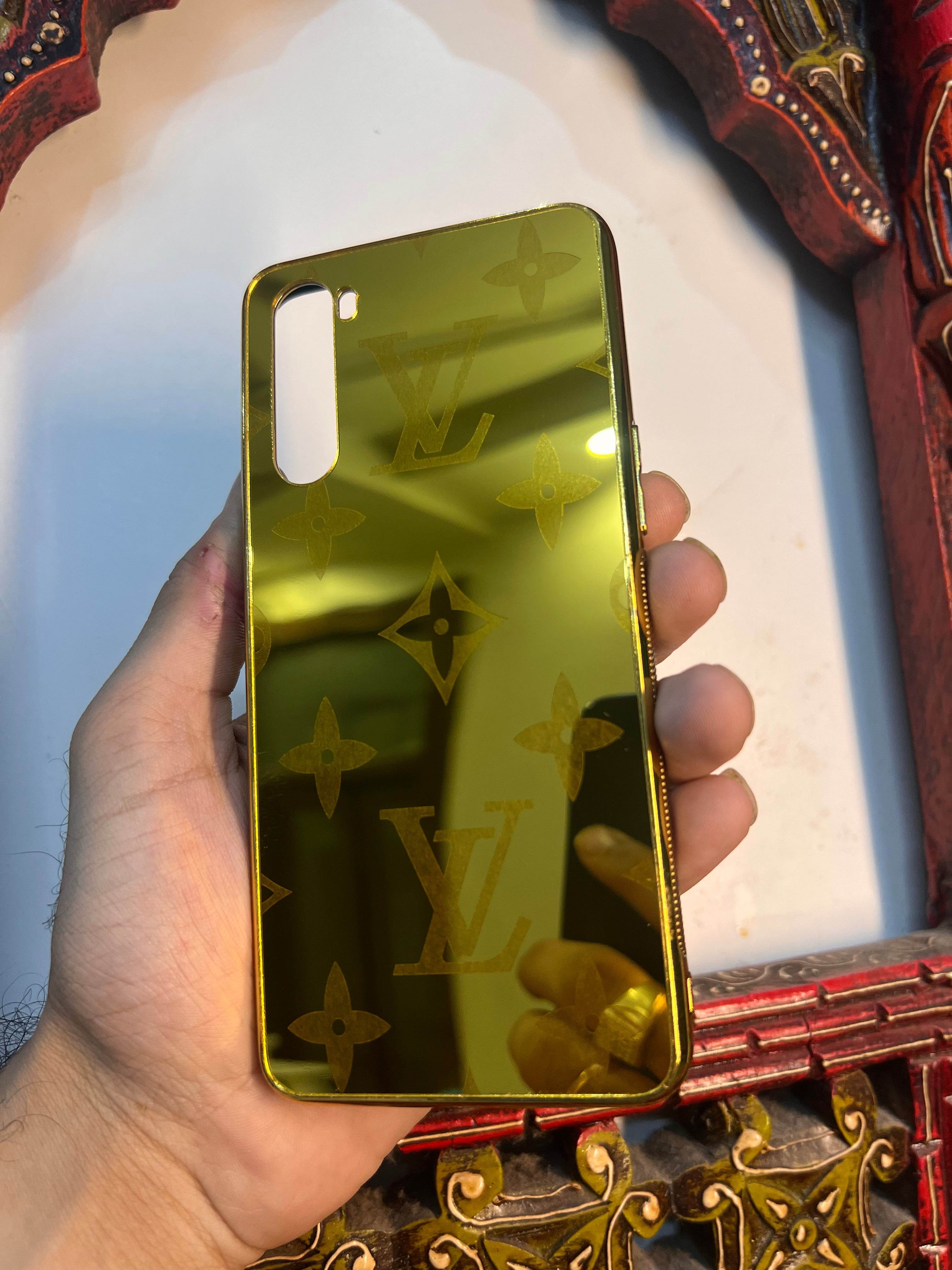 OnePlus Nord Premium Gold Plated Mirror Finish Case Cover - Plain LV - Guleel