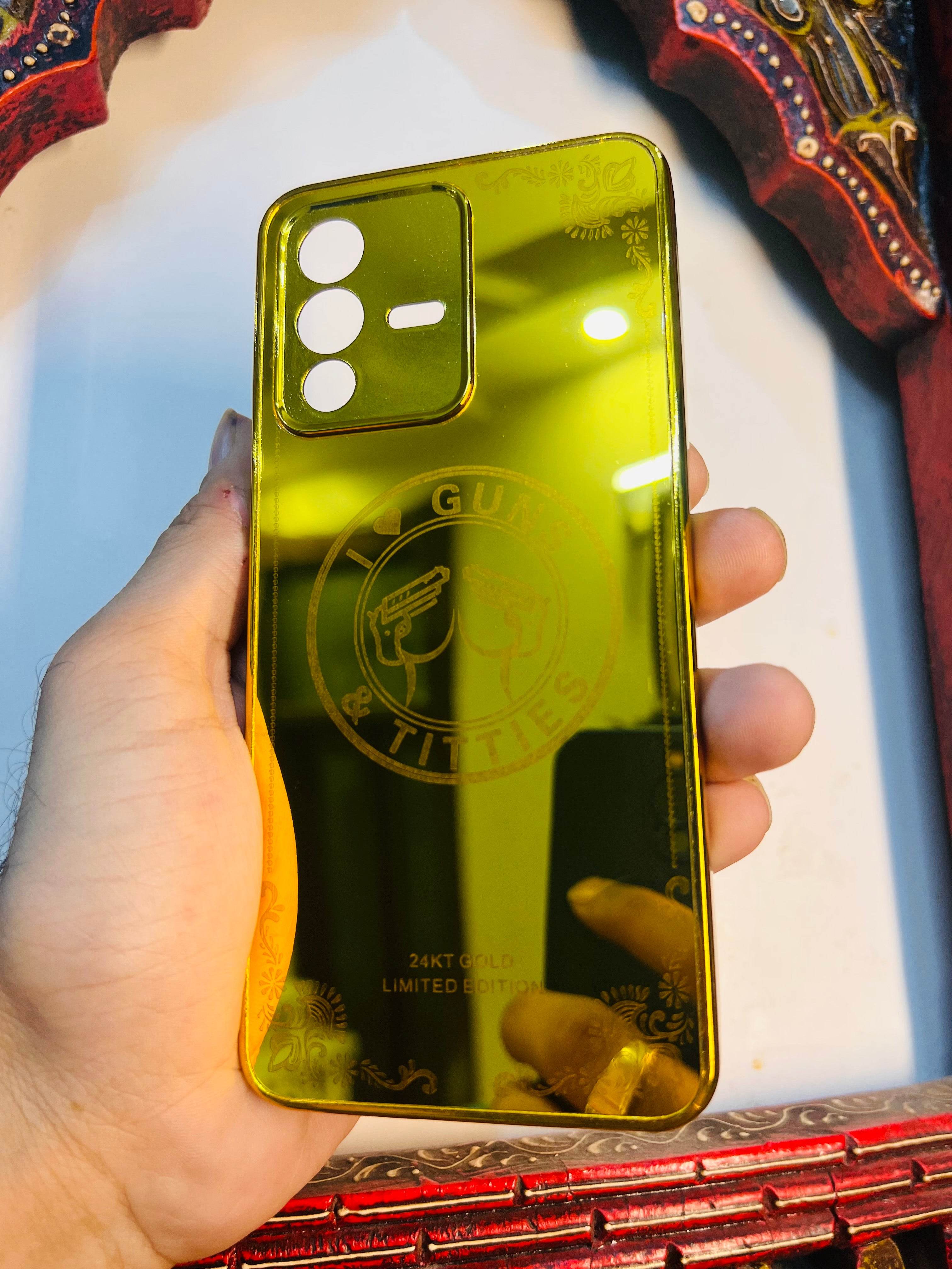 Vivo V23 5G Premium Gold Plated Mirror Finish Case Cover - Guns - Guleel
