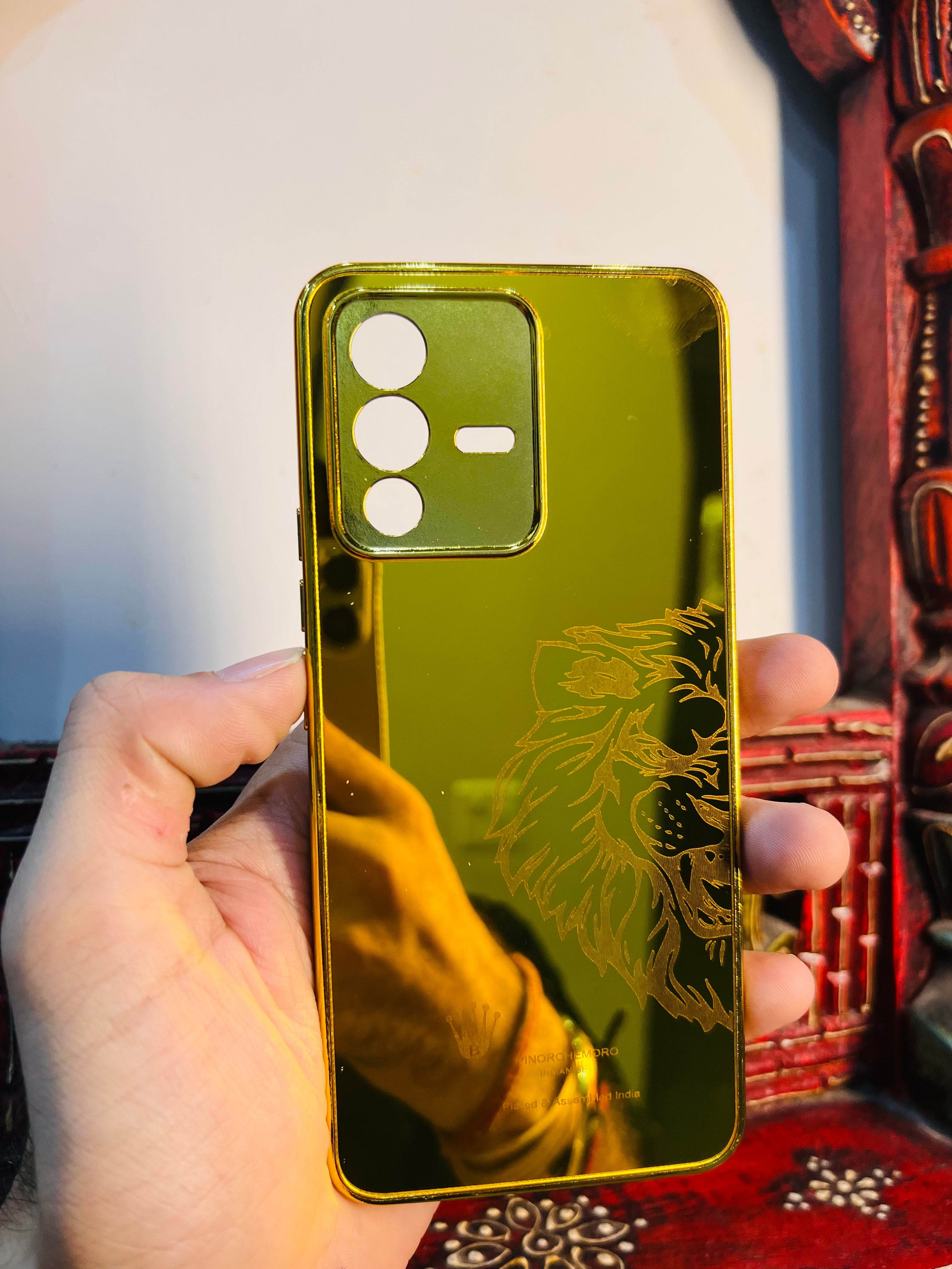 Vivo V23 5G Gold Plated Back Case Cover - Lion Right - Guleel
