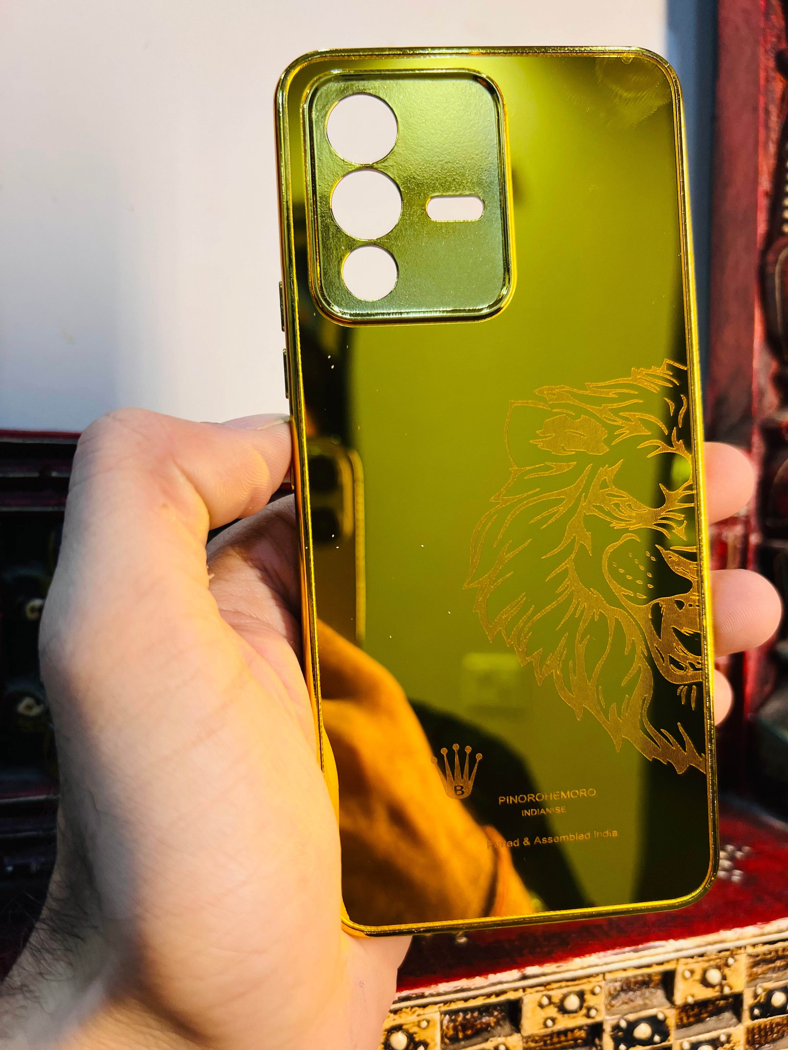 Vivo V23 5G Gold Plated Back Case Cover - Lion Right - Guleel