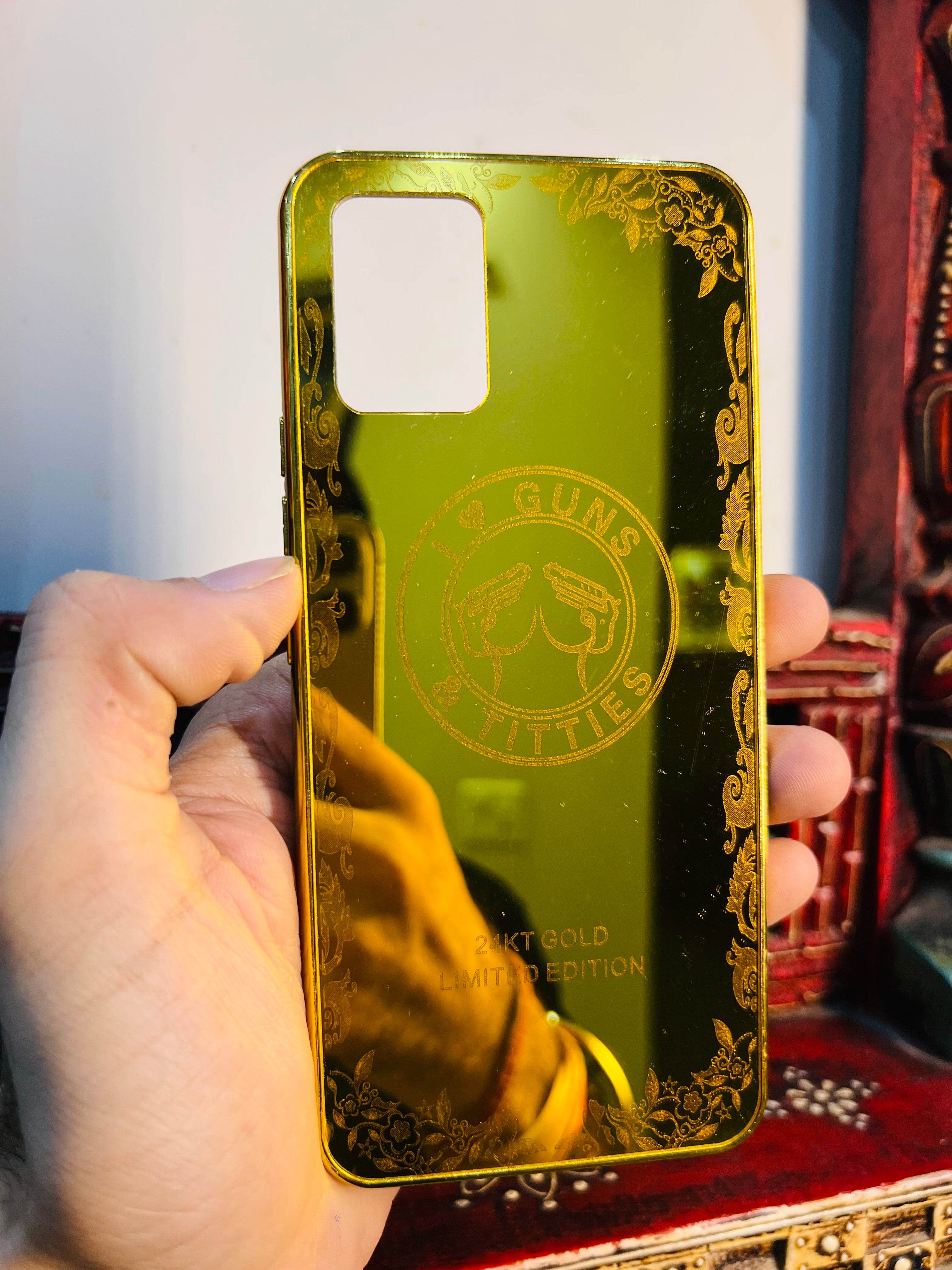 Vivo V20 Gold Plated Back Case Cover - Guns - Guleel