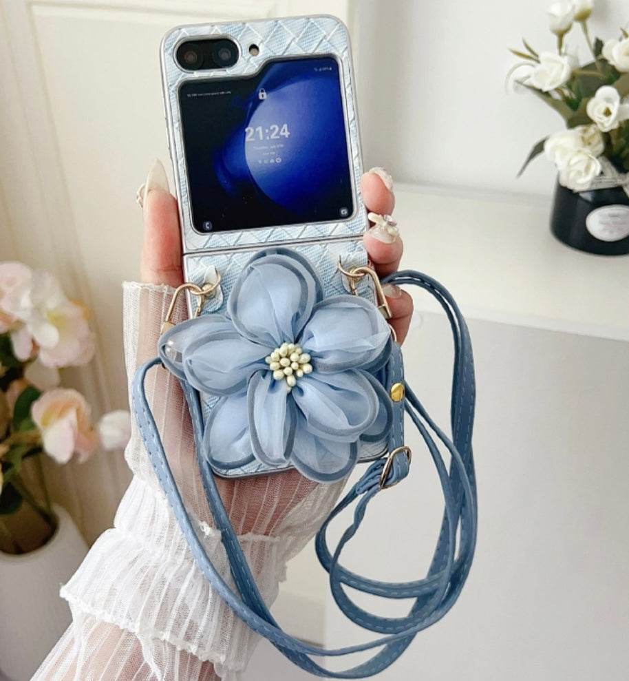 Premium Leather Flower Design with Pearls Chain Case - Guleel