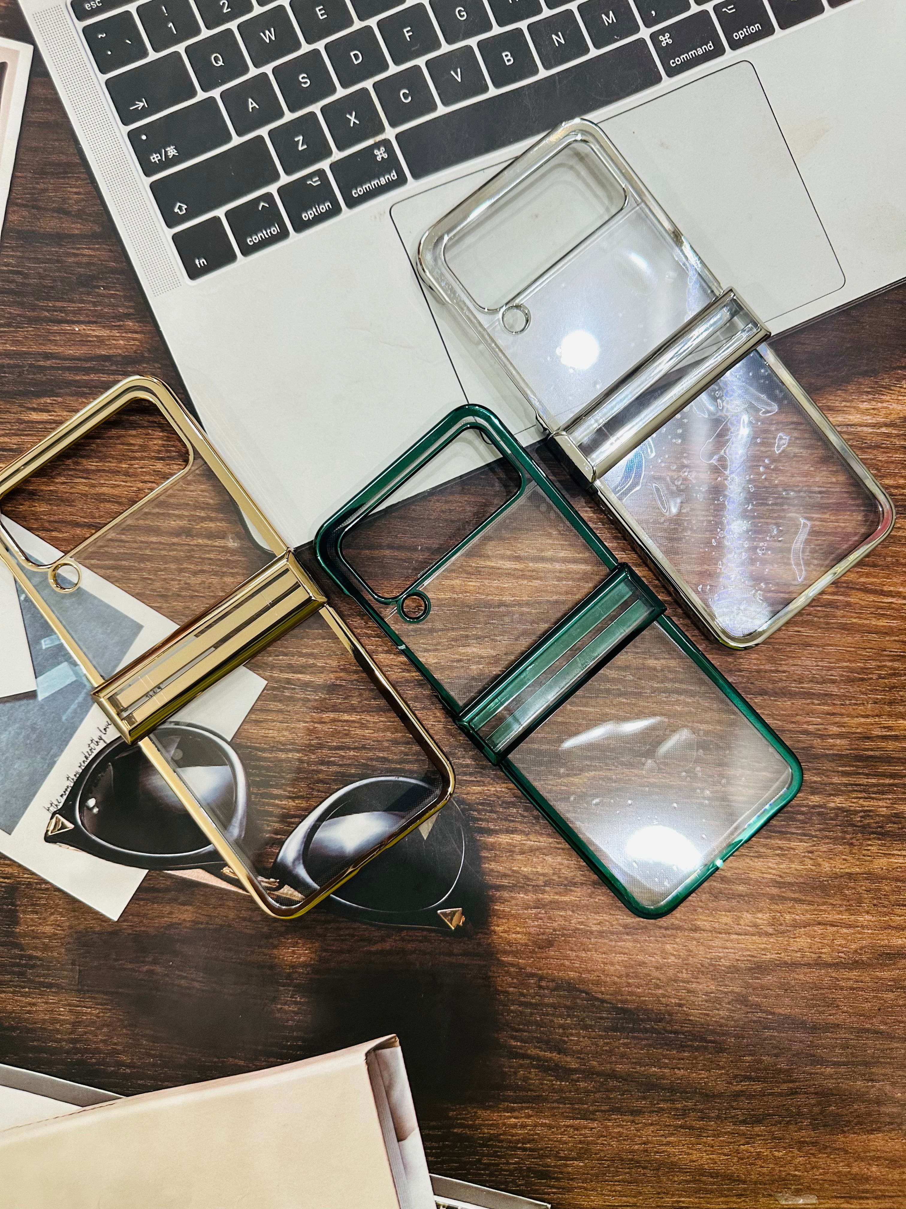 Samsung Galaxy Z Flip 4 Premium Transparent Shock Proof Back Cover - Gold - Guleel