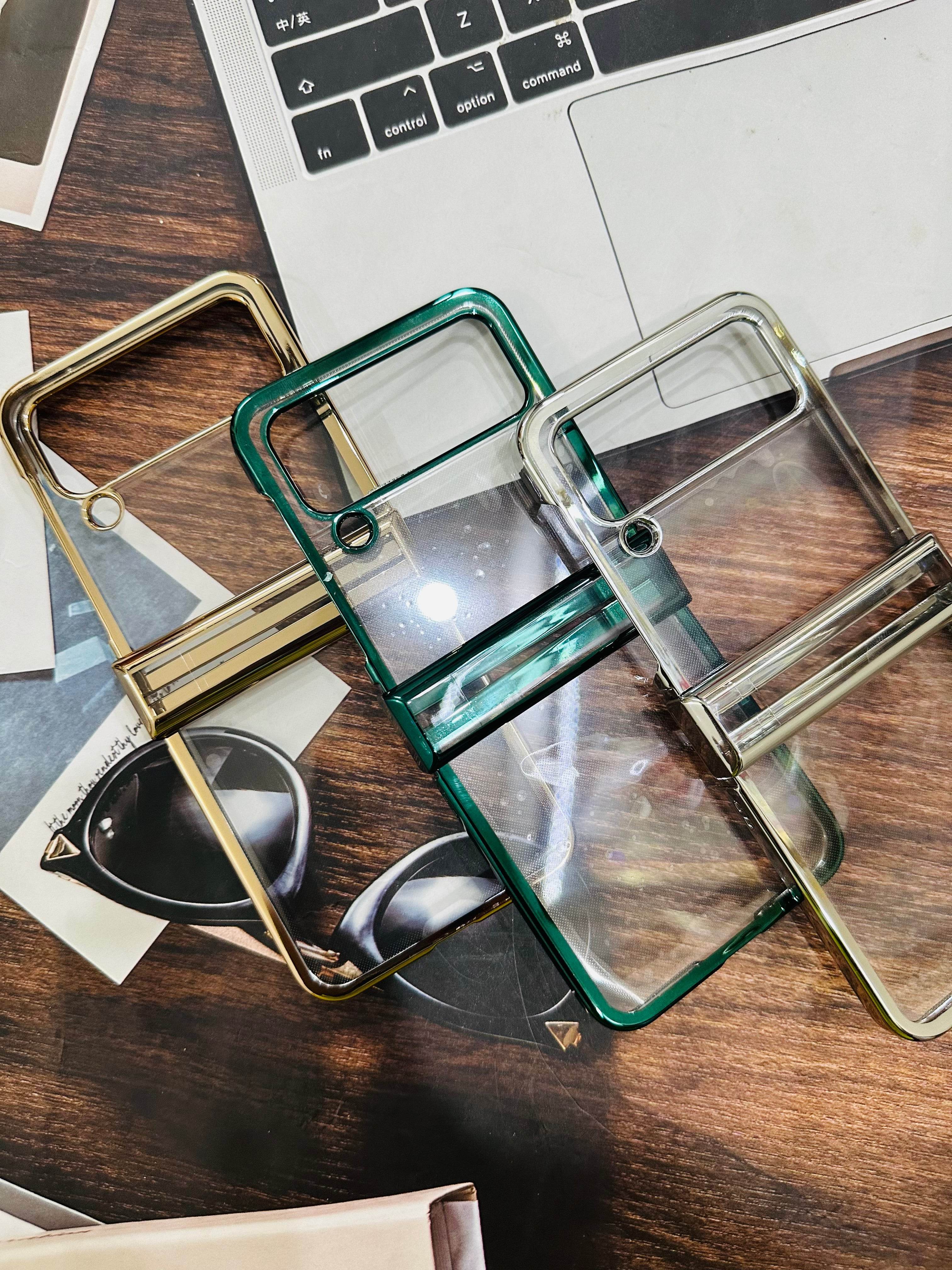 Samsung Galaxy Z Flip 4 Premium Transparent Shock Proof Back Cover - Gold - Guleel