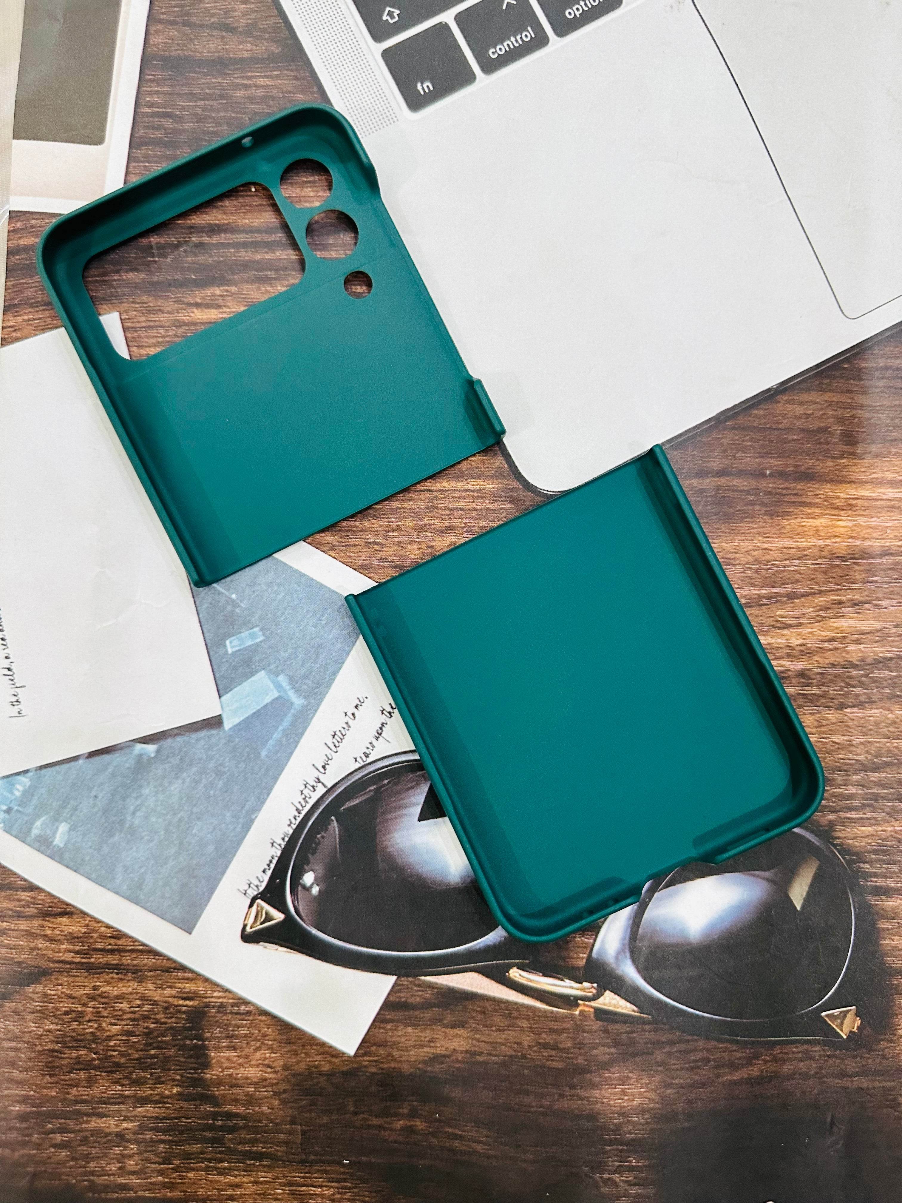 Samsung Galaxy Z Flip 4 Premium Shock Proof Matte Finish Back Cover - Dark Green - Guleel