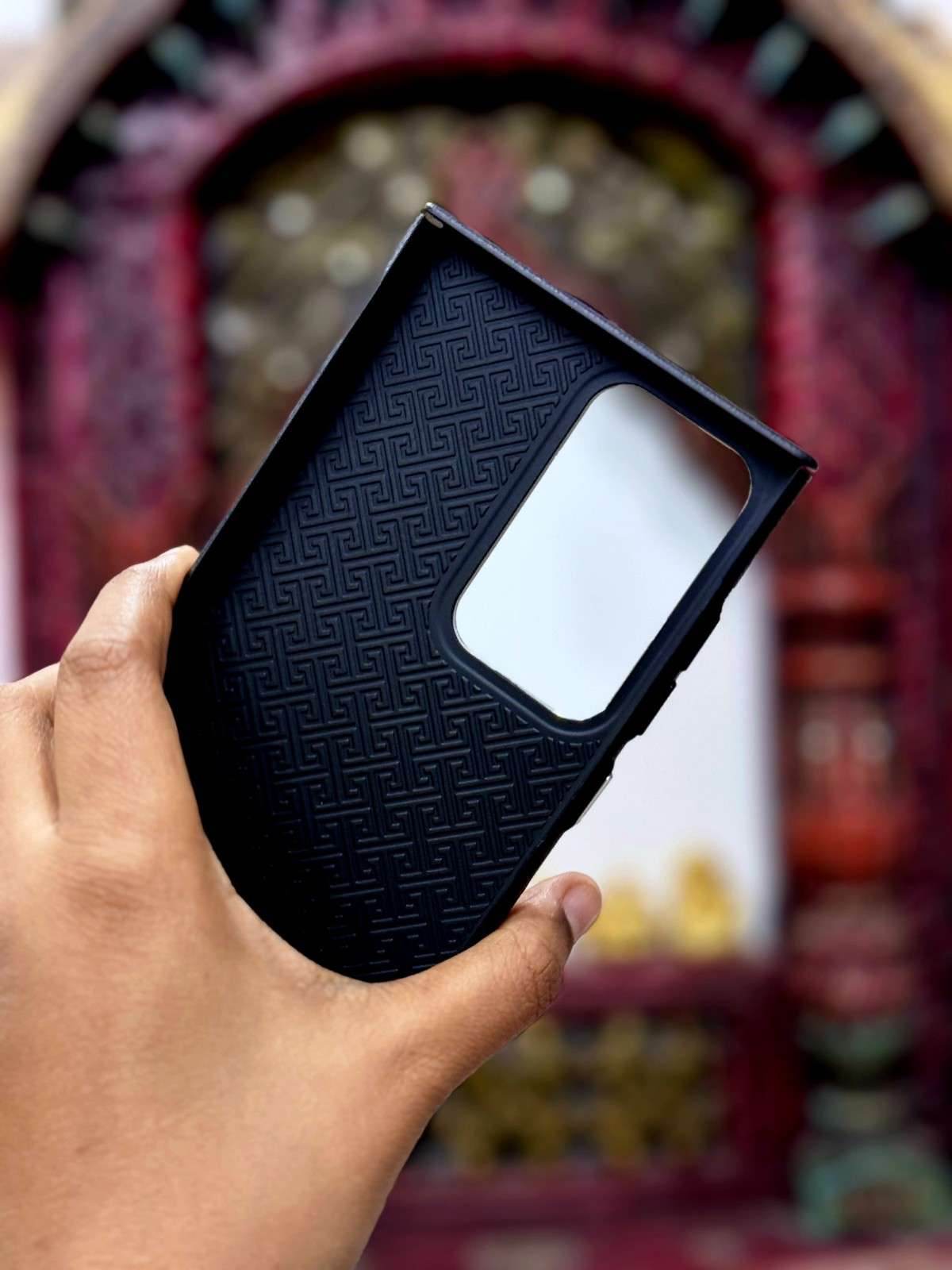 Premium Leather Finish Magsafe Case - Light Blue - Guleel