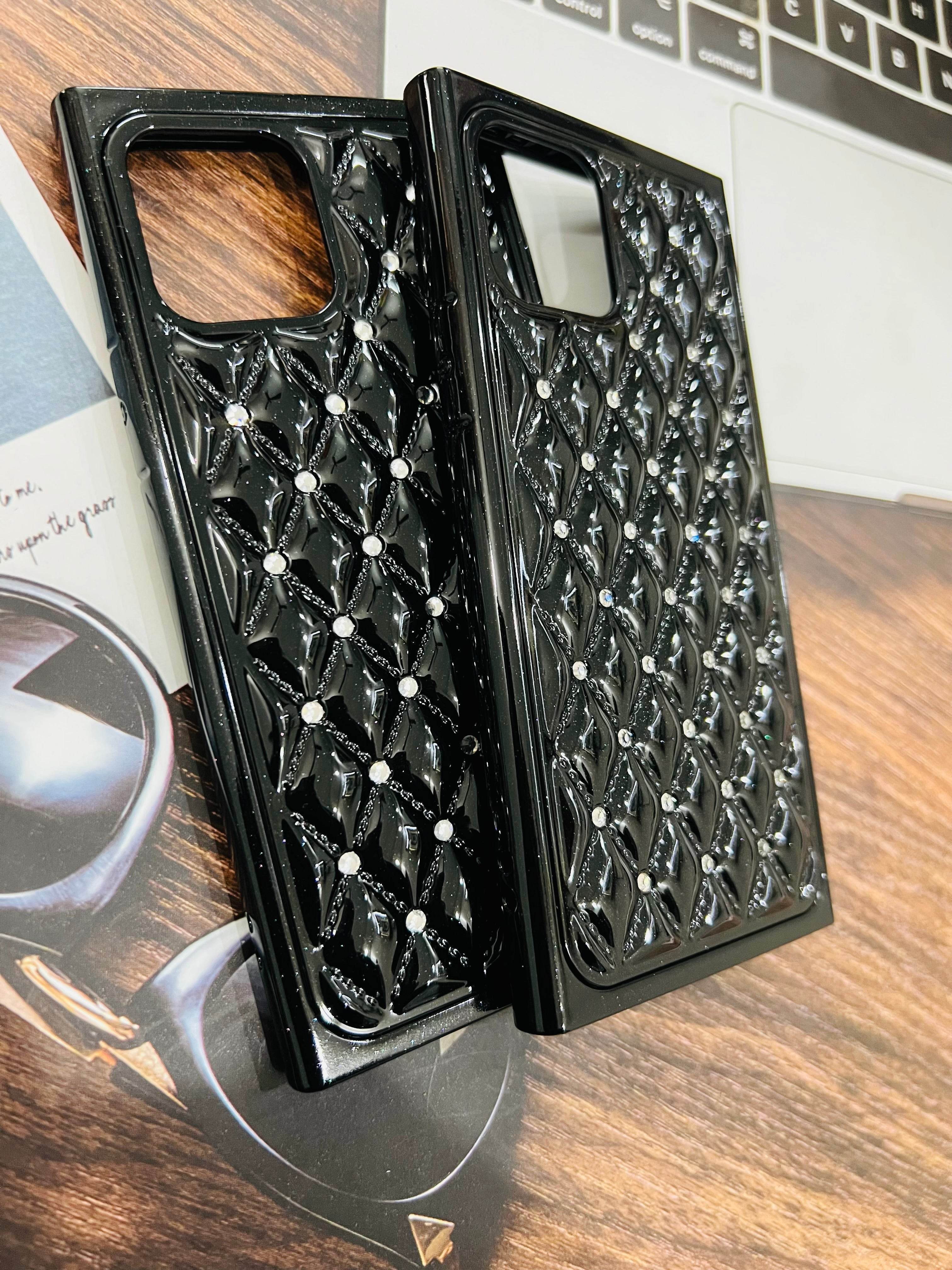 iPhone 11 Premium Glass Finish Diamond Case Cover - Black - Guleel