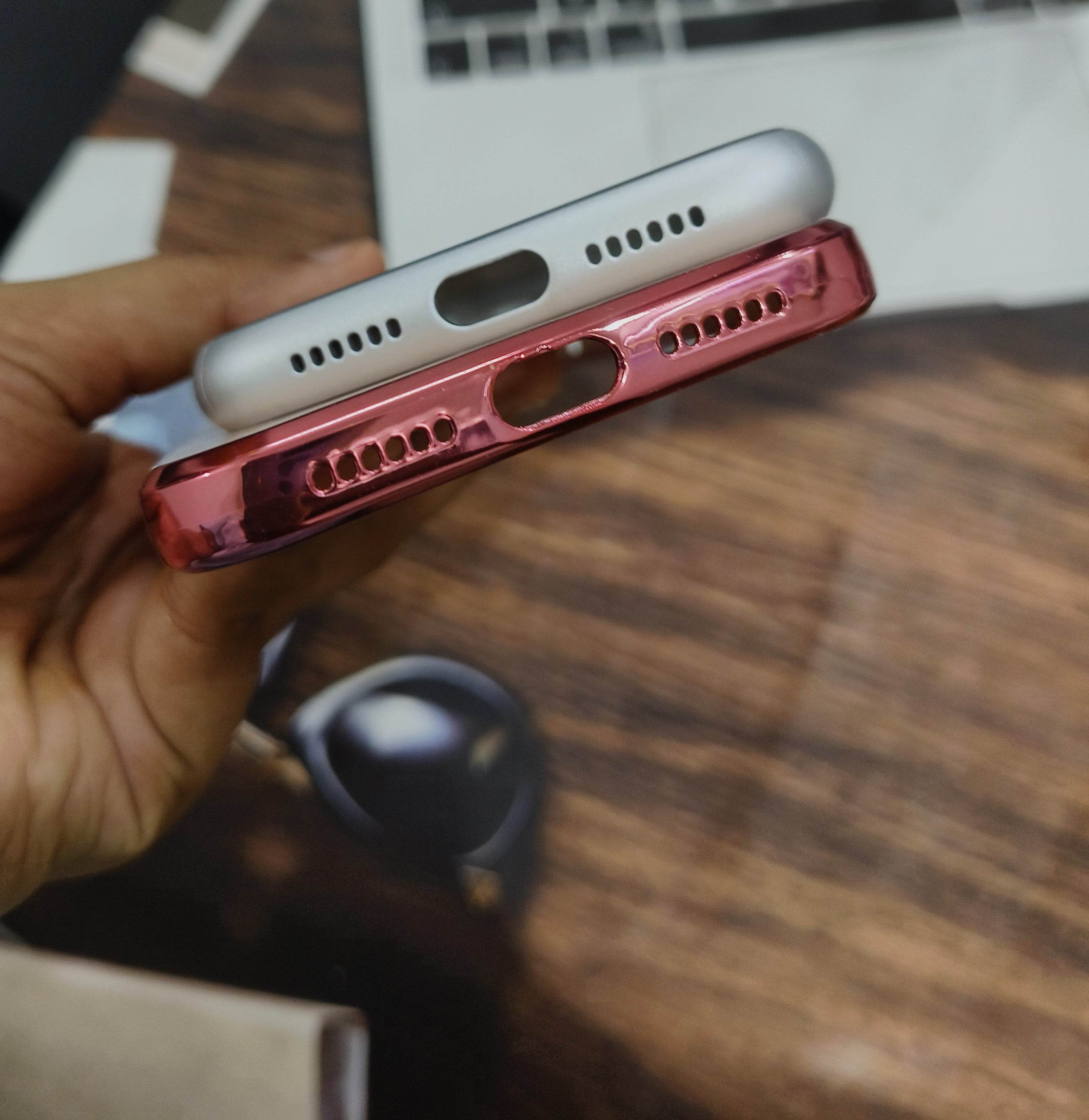 iPhone 11 Premium Silicone Logo Case - Rose Gold - Guleel