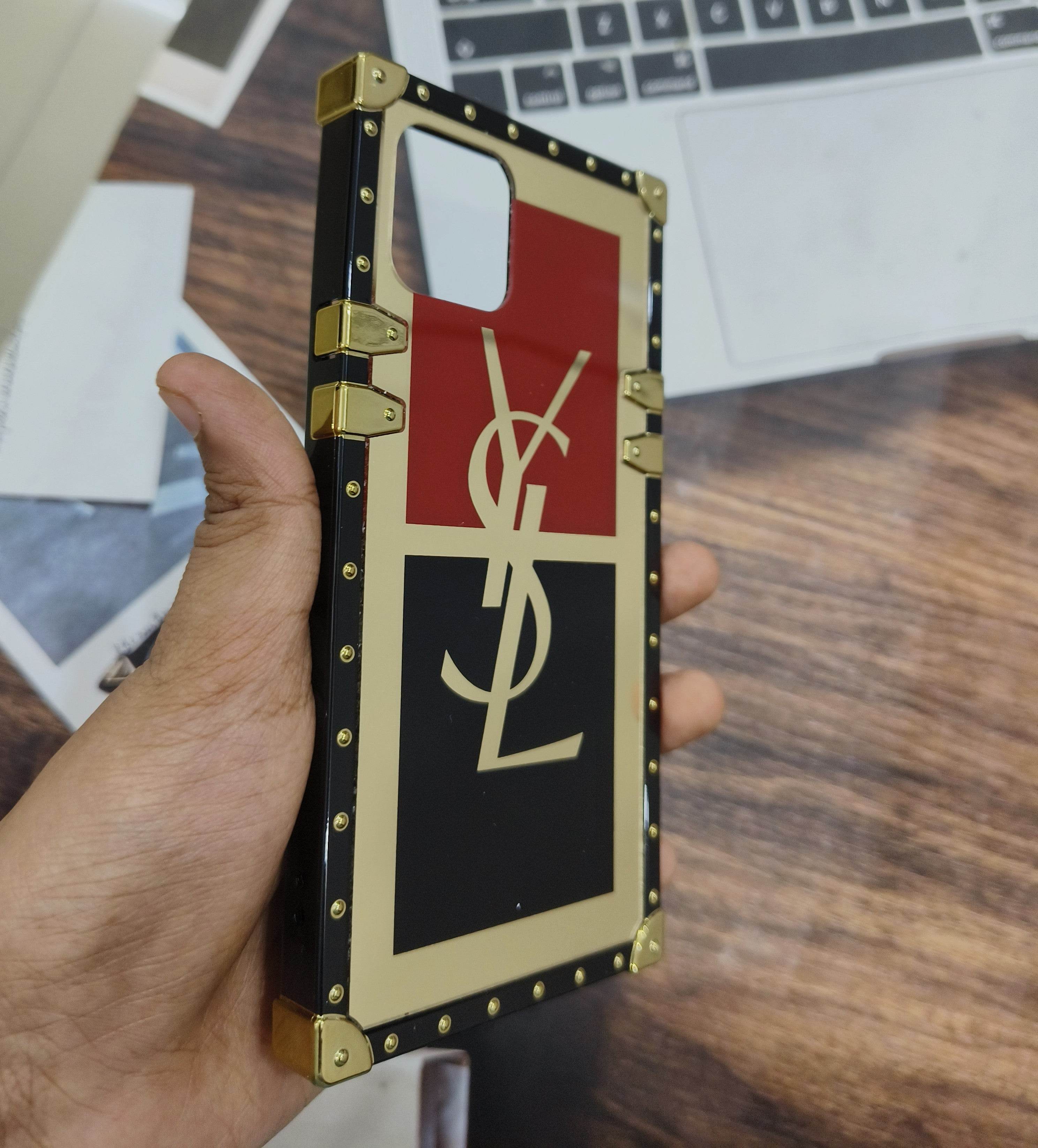 Premium Shock Proof Glass Trunk Case - Red Black - Guleel