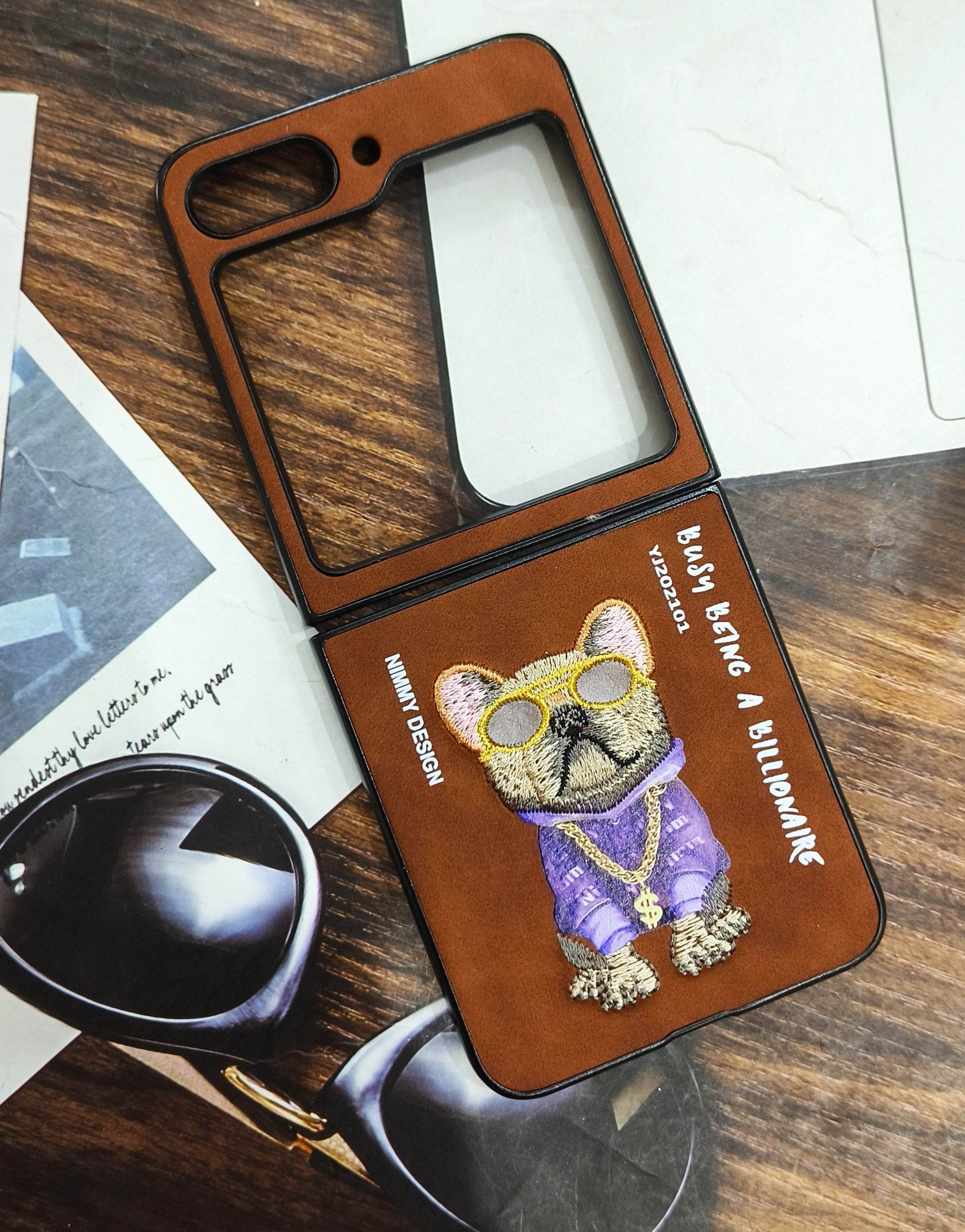 Samsung Galaxy Z Flip 5 Premium Santa Barbara Case Cover - Brown Bulldog - Guleel