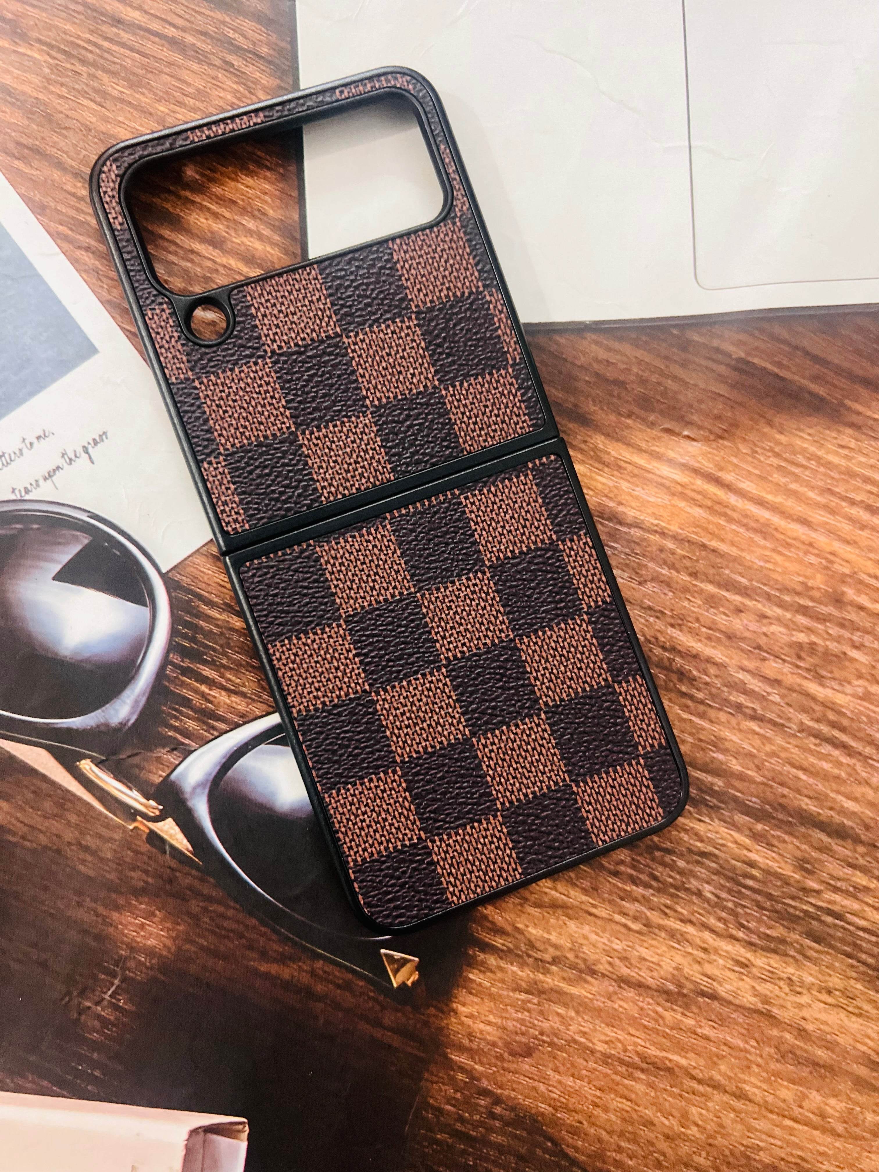 Samsung Z Flip 4 Premium Leather Finish Case Cover - LV - Guleel