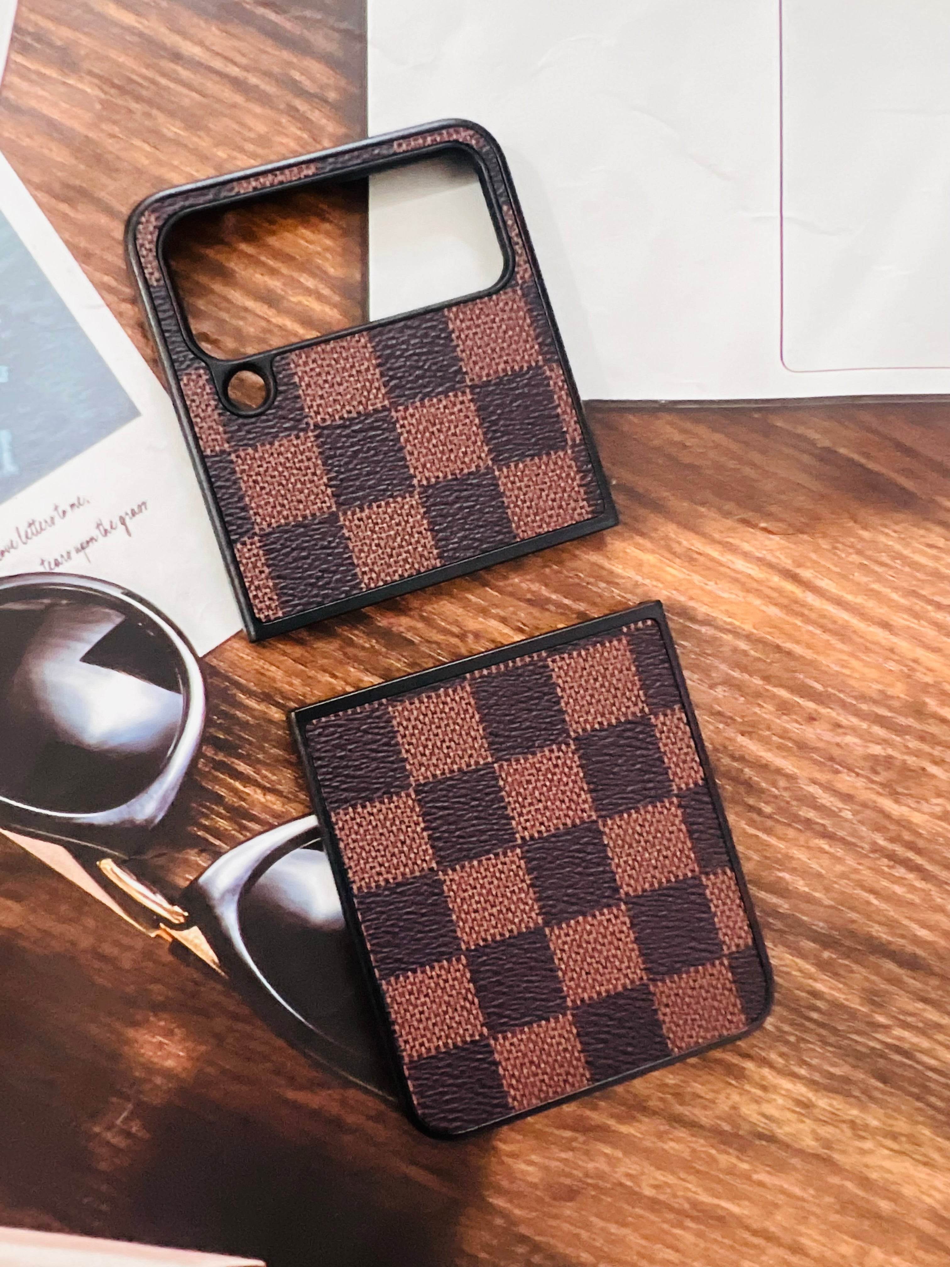 Samsung Z Flip 4 Premium Leather Finish Case Cover - LV - Guleel