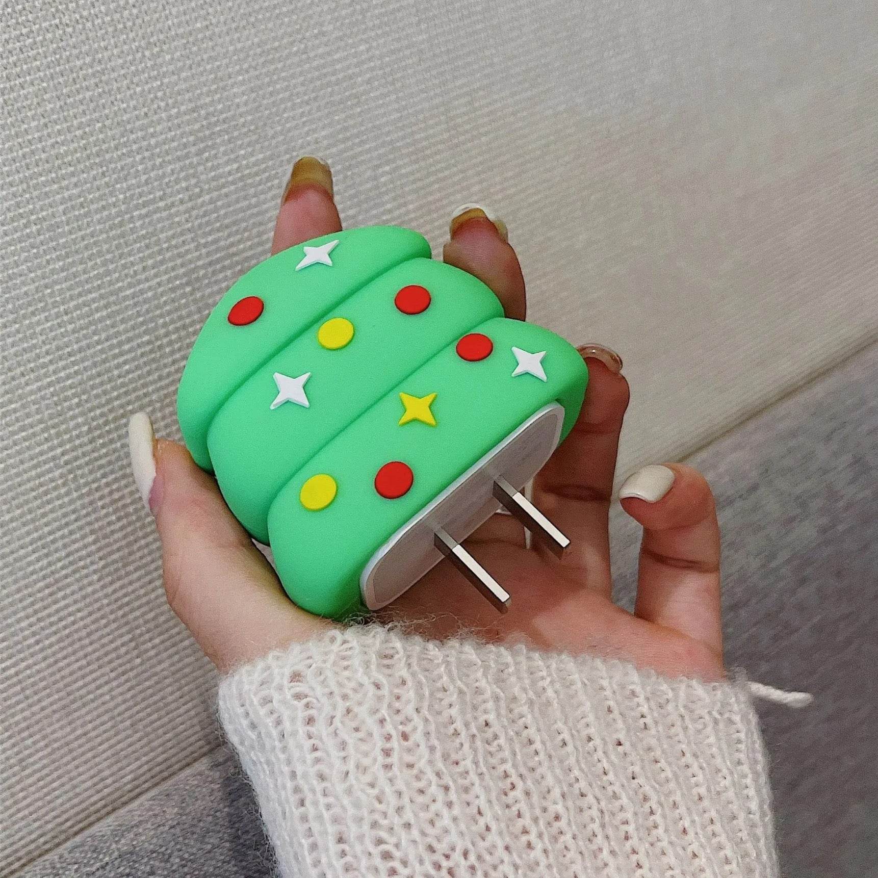 Silicone Cartoon iPhone Christmas Tree Charger Cover for 18-20W Chargers - Green (with Wire Cover) - Guleel