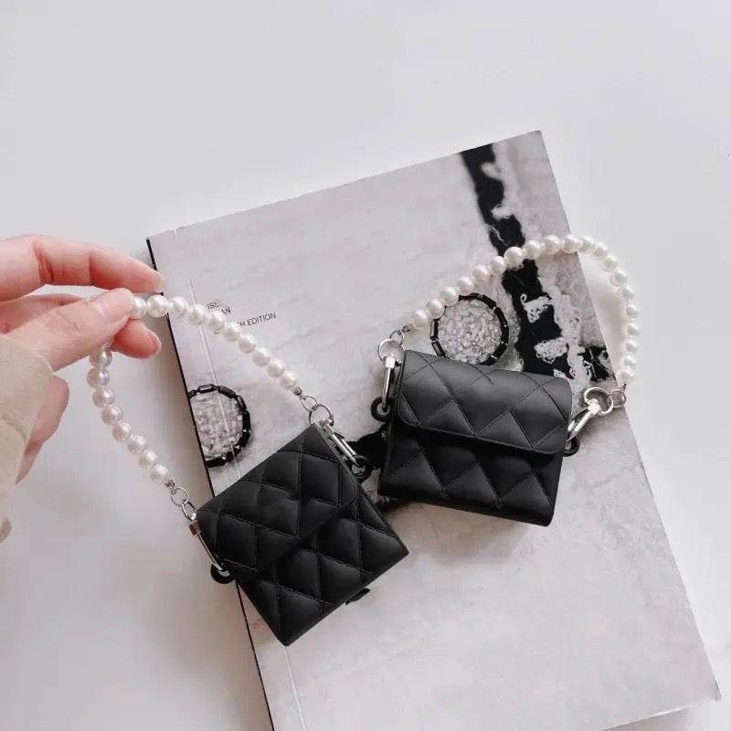 Airpod's Pro Cute Bag with Pearl Bracelet Chain Silicone Case Cover - Black - Guleel