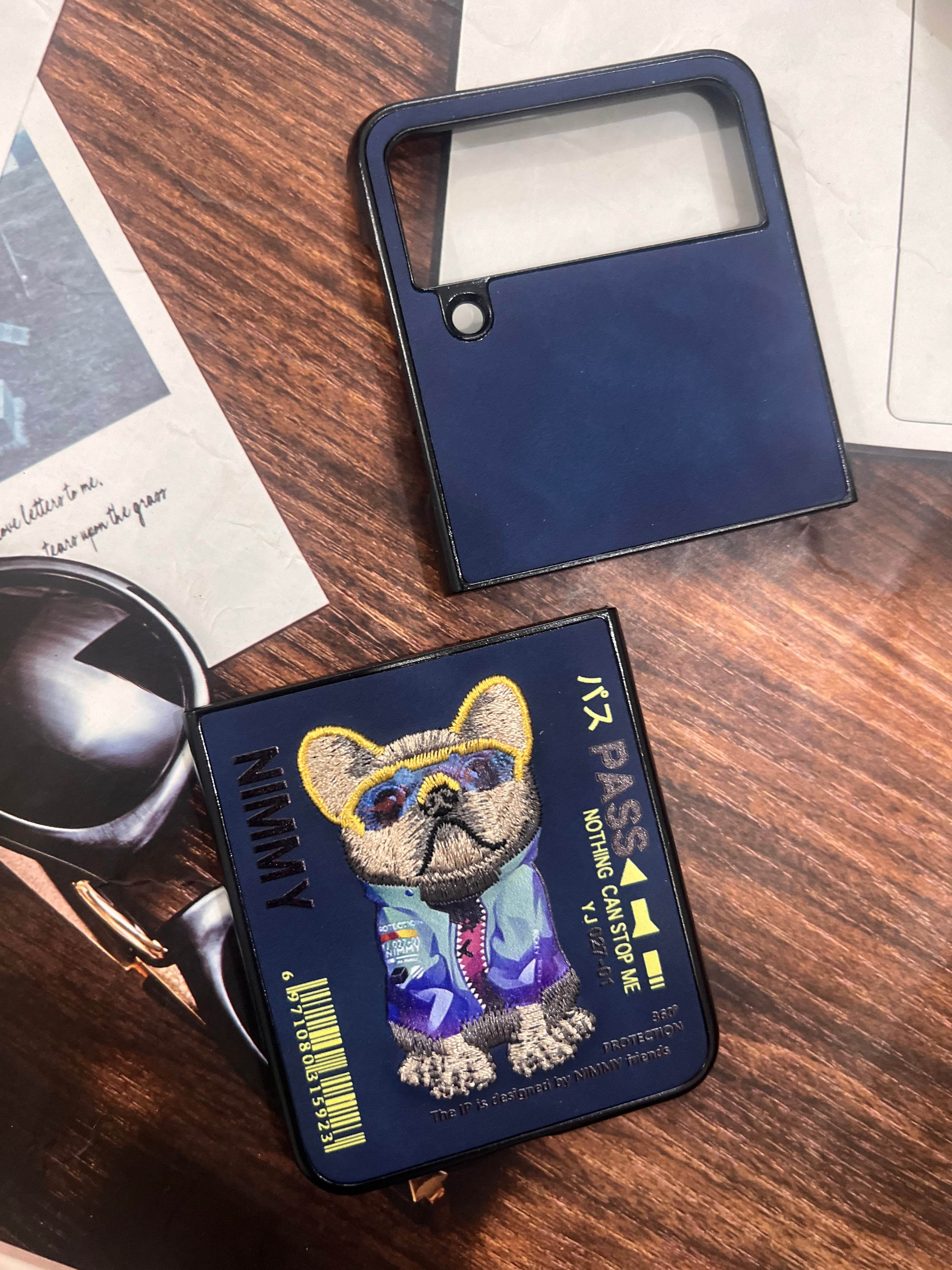 Samsung Galaxy Z Flip 4 Premium Santa Barbara Case Cover - Blue Bulldog - Guleel