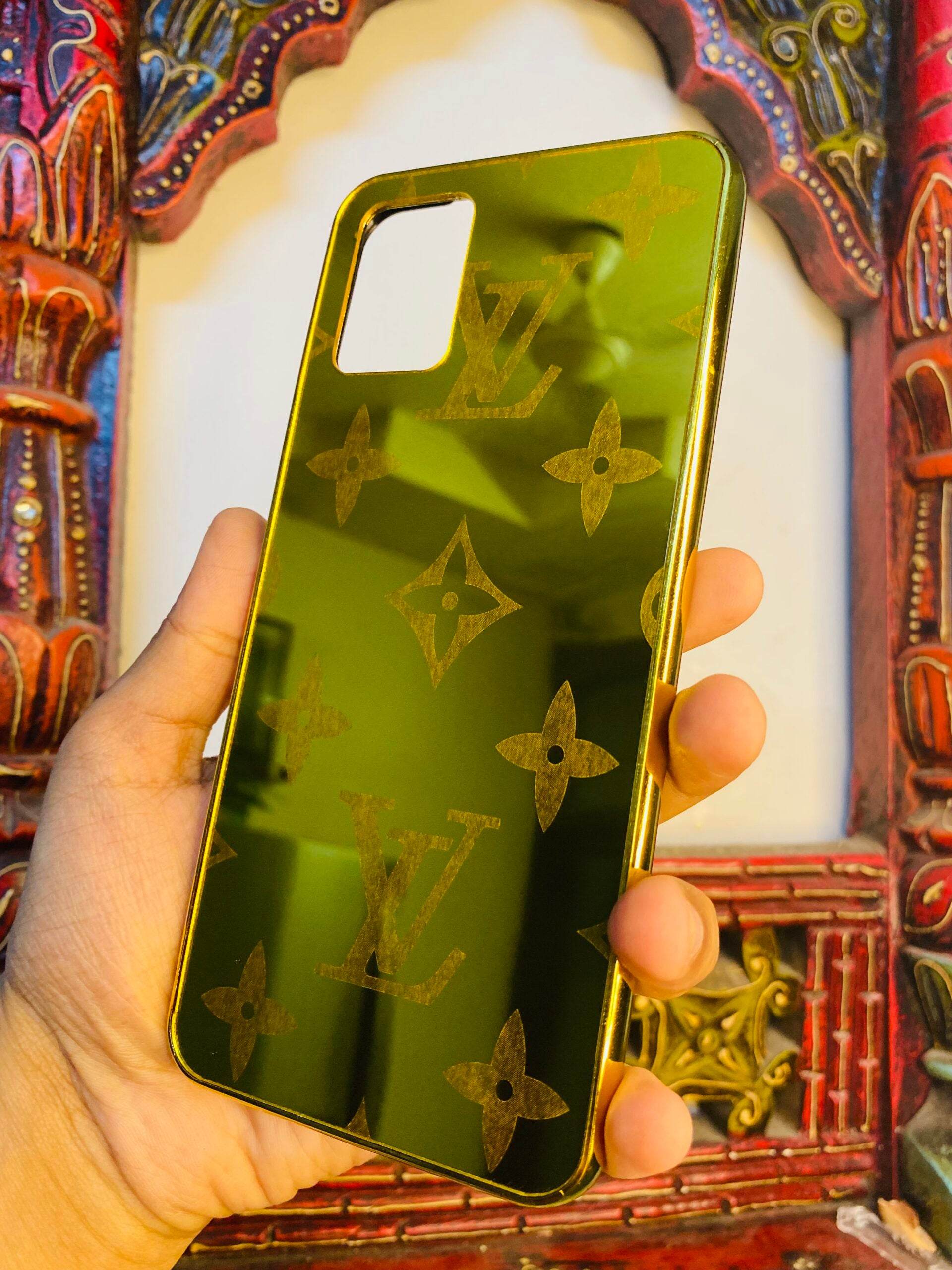 Premium Gold Plated Mirror Finish Case Cover - Plain LV - Guleel