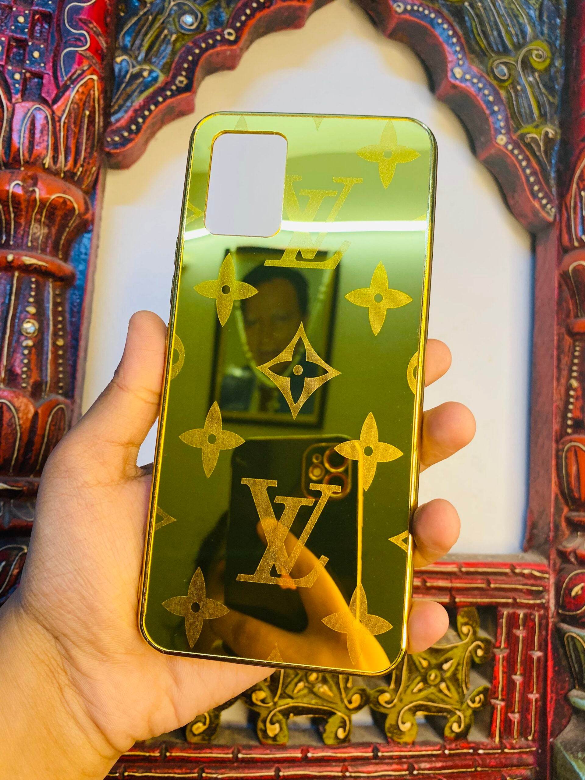 Premium Gold Plated Mirror Finish Case Cover - Plain LV - Guleel