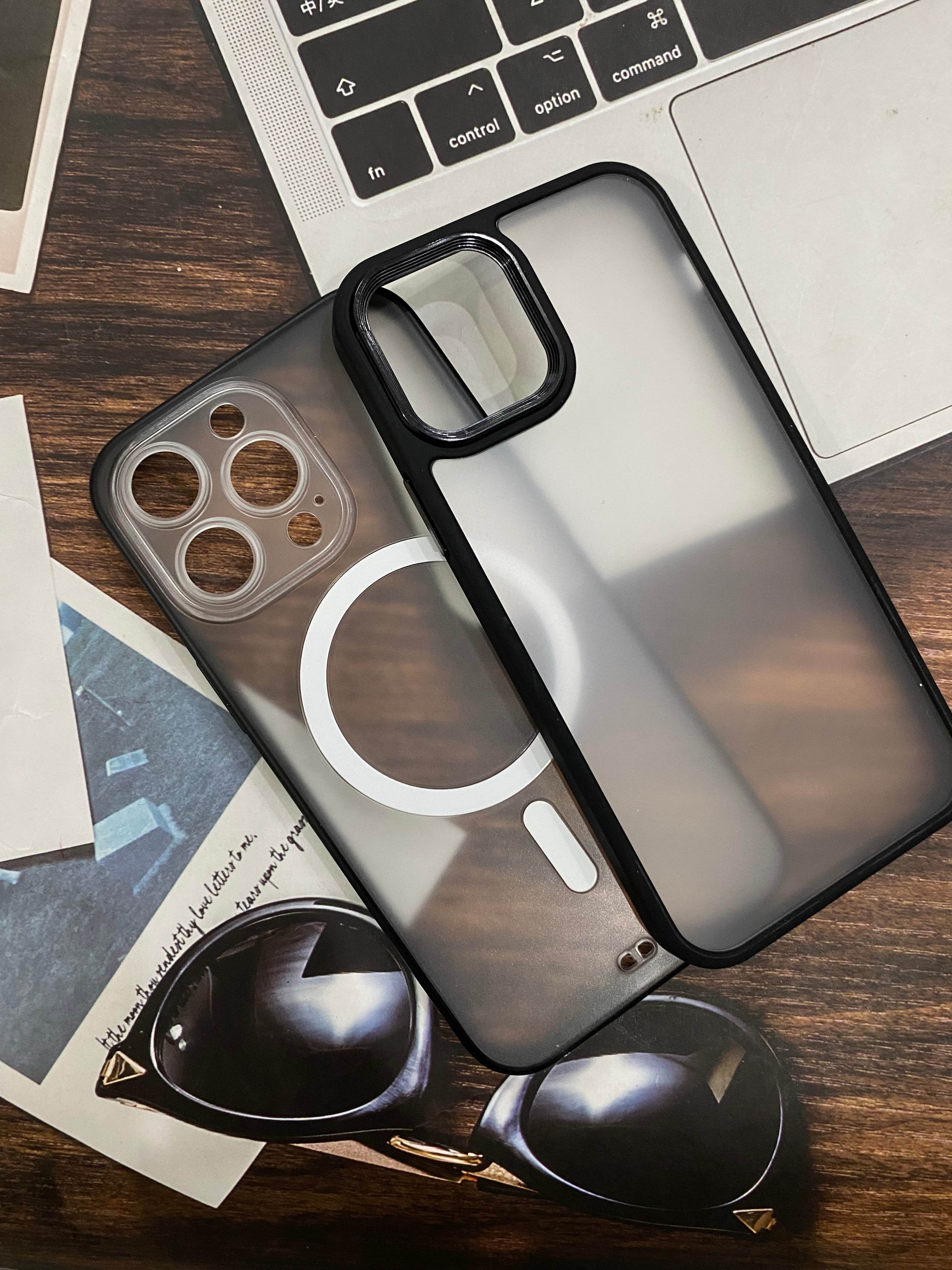 iPhone 13 Pro Premium Magsafe Camera Protection Case = Black - Guleel