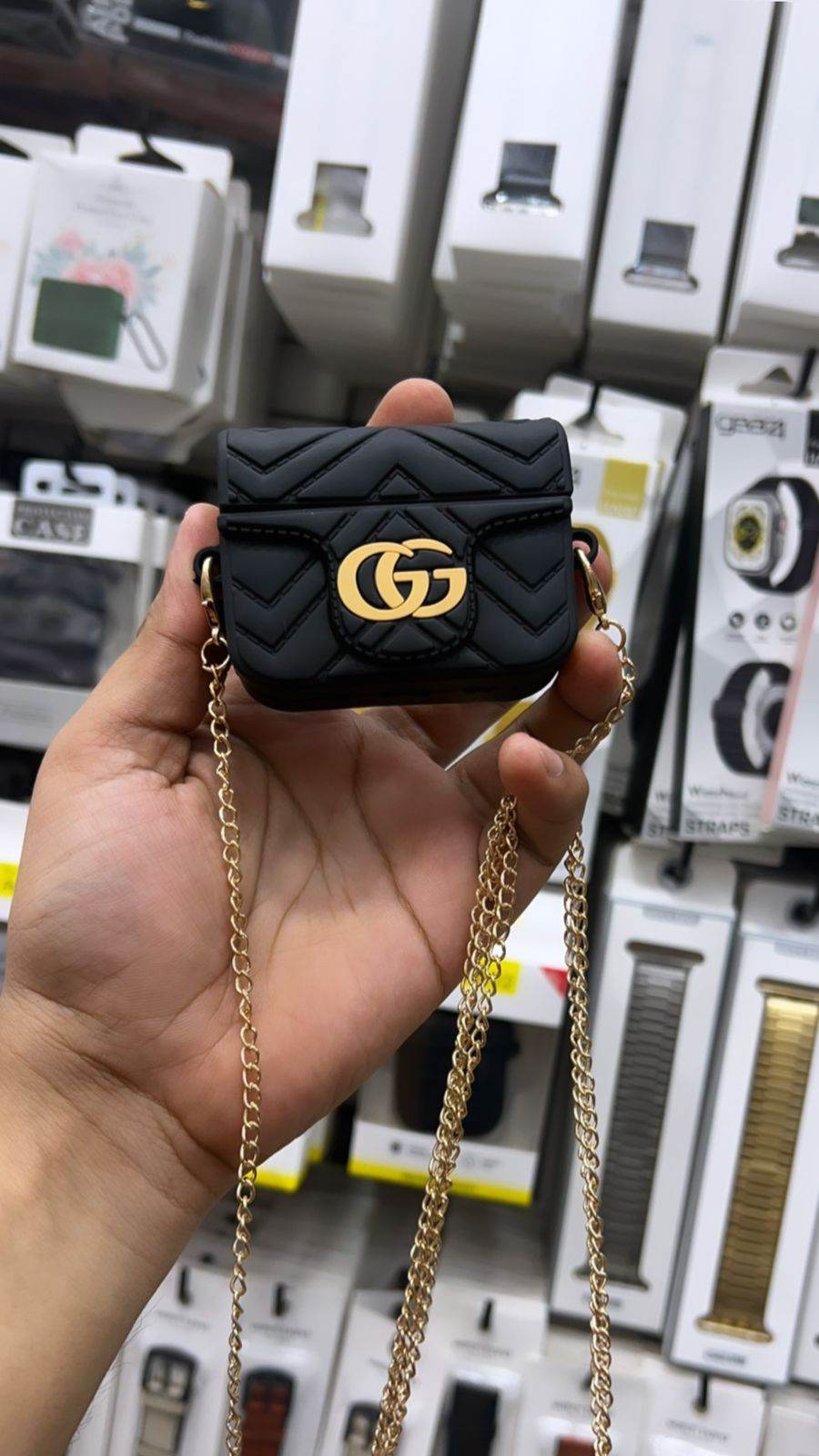 Airpods 2 Premium Bag With Chain Case - Black - Guleel