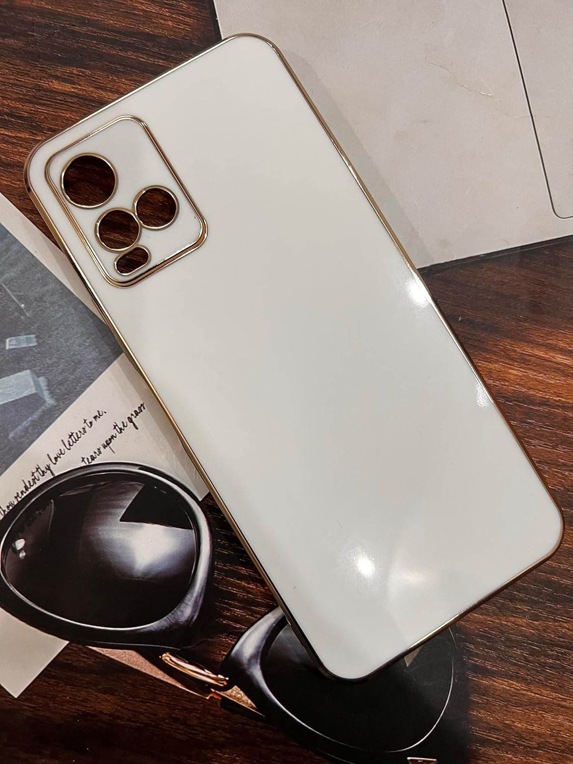 Premium Silicon Case Cover - White - Guleel