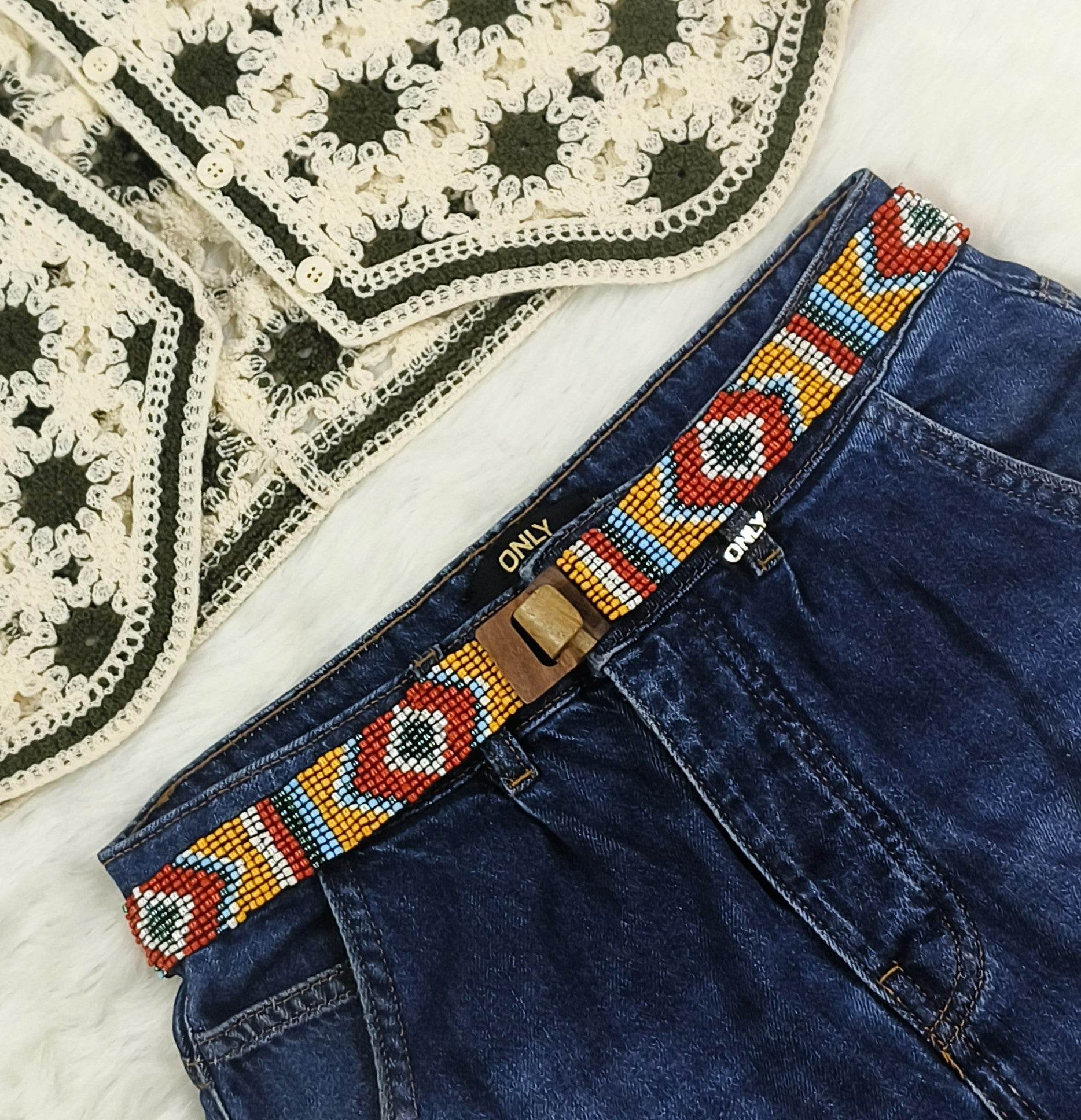 Handmade Stretchable Seed Beaded Belt with Wood Buckle Clasp - Yellow Red - Guleel