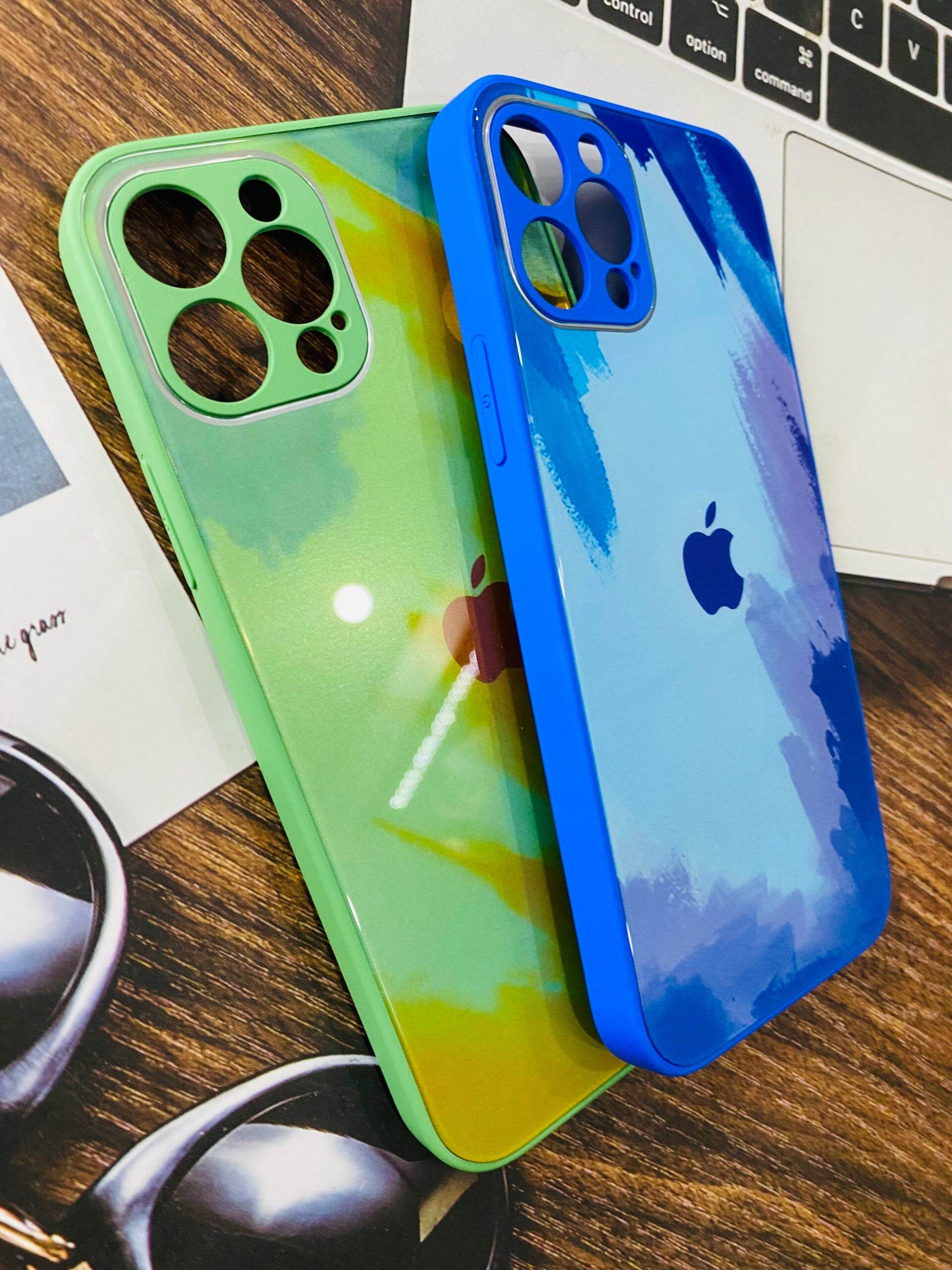 iPhone 12 Pro Premium Multicolor Mirror Finish Case - Green - Guleel