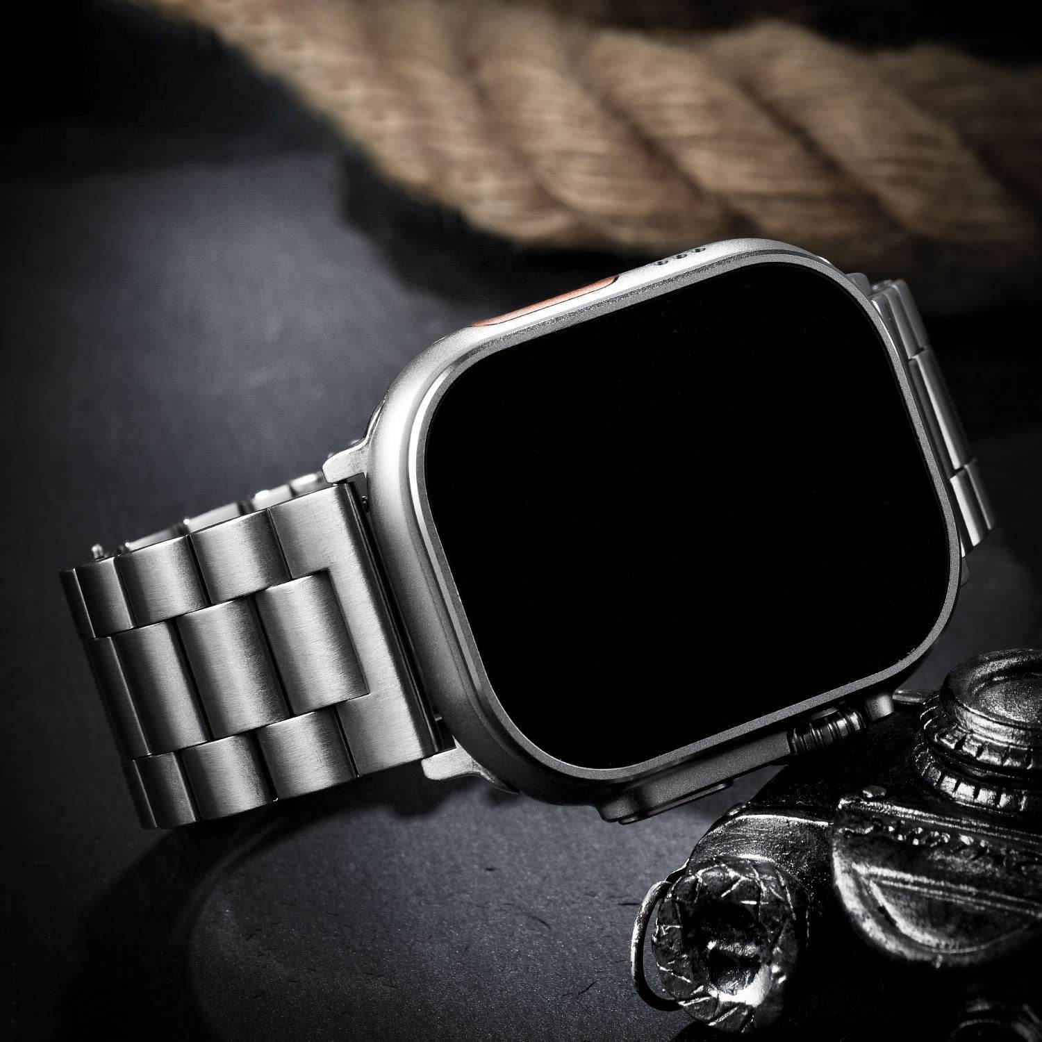 Premium Stainless Steel iWatch Band for Apple Watch Series 8/7/6/5/4/3/2/1/SE/SE2/Ultra - Silver - Guleel